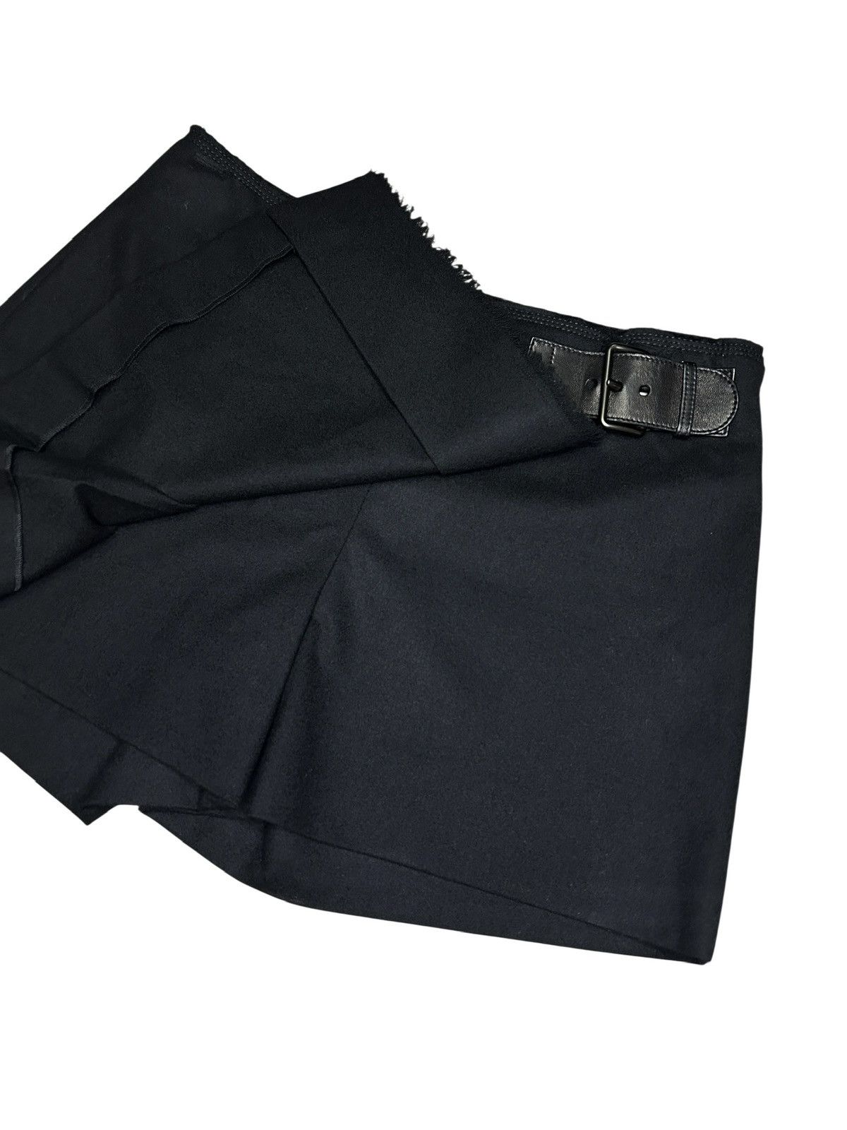 Miu Miu 2013 Belted Skort Size 26" / US 2 / IT 38 - 4 Thumbnail