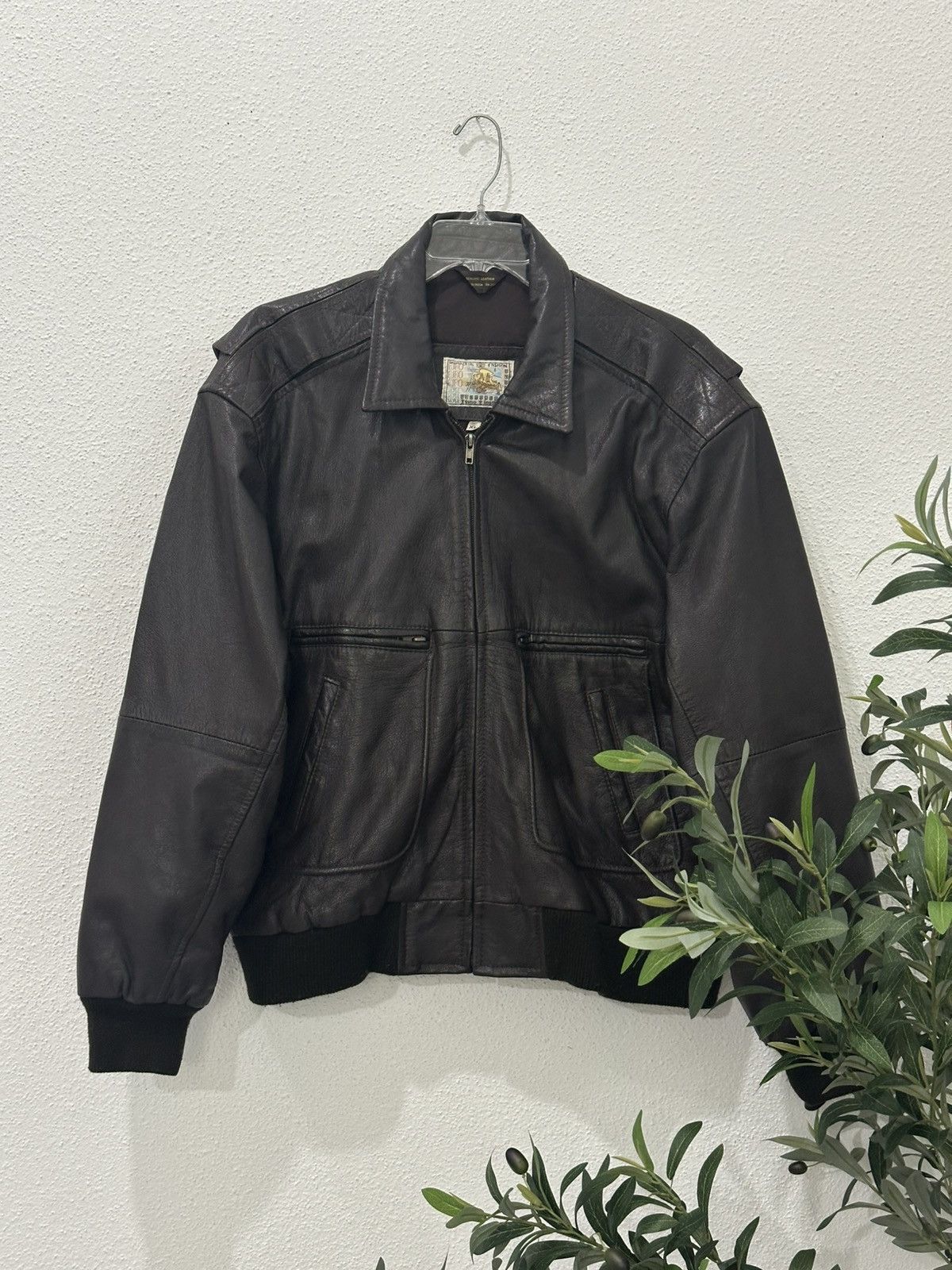 Genuine Leather Vtg 80s Gino Leathers Brown Genuine Leather Bomber Flight XL Size US XL / EU 56 / 4 - 1 Thumbnail