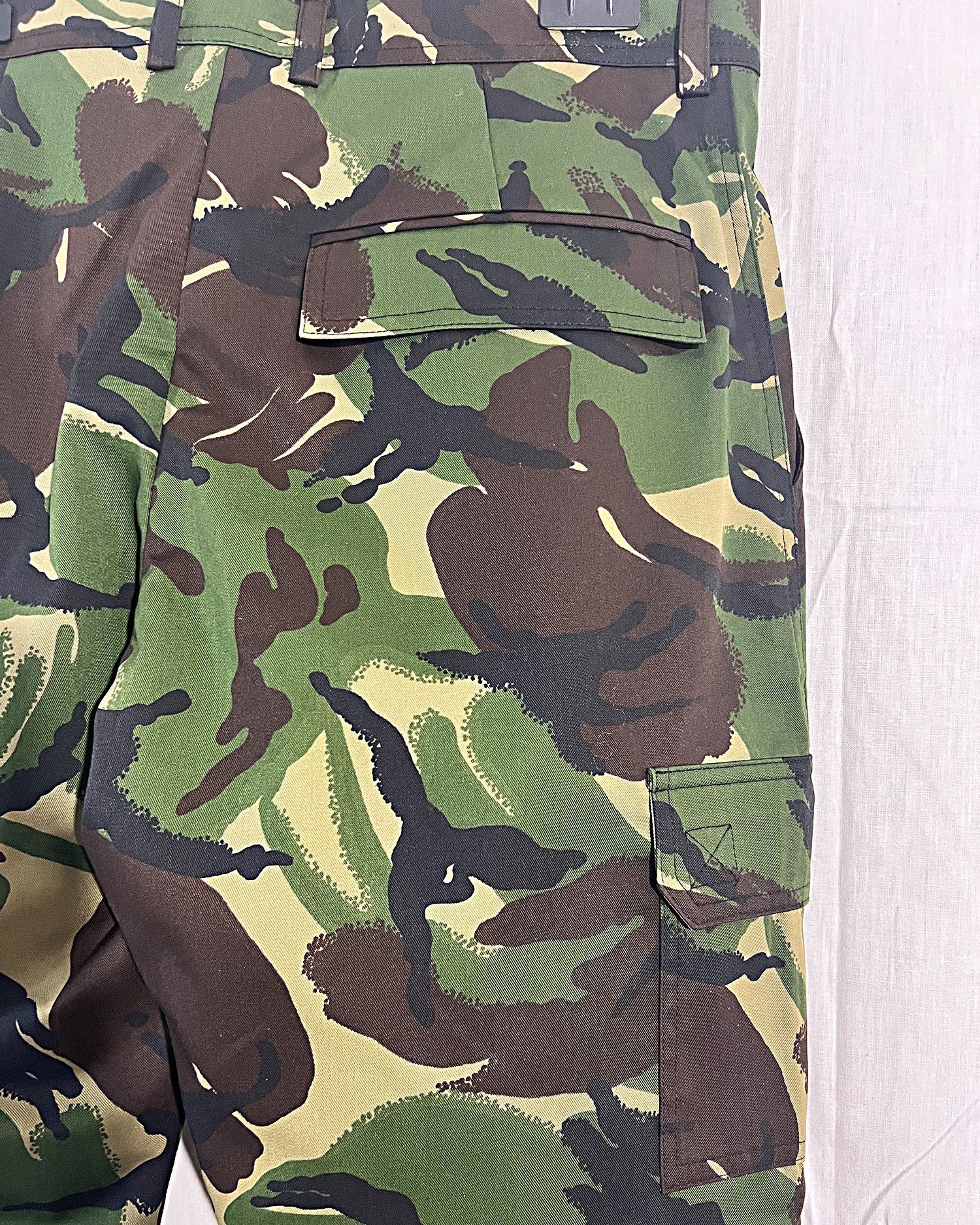 Martine Rose Cargo Trouser in Woodland Camo Size US 32 / EU 48 - 9 Thumbnail