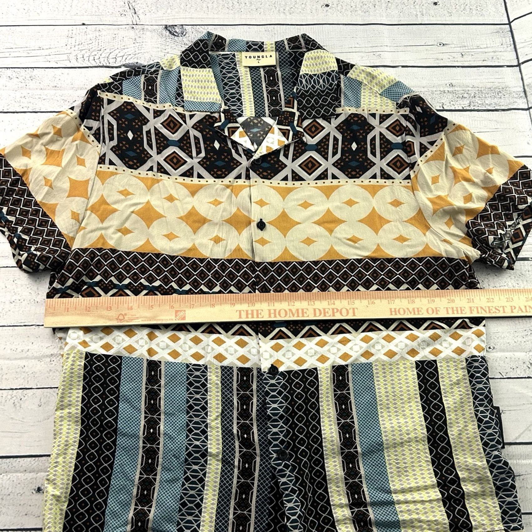 YoungLA Young LA Short Sleeve Button-Up Shirt Mens L Multicolor Geometric Front Black Size US L / EU 52-54 / 3 - 4 Thumbnail