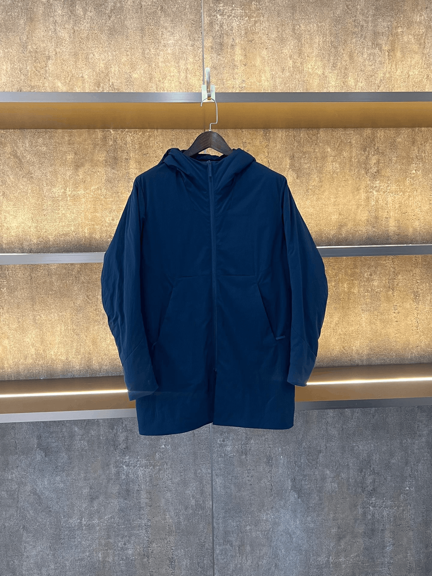 Arc'teryx Arc'teryx Down Light Jacket s Men Size US S / EU 44-46 / 1 - 1 Thumbnail