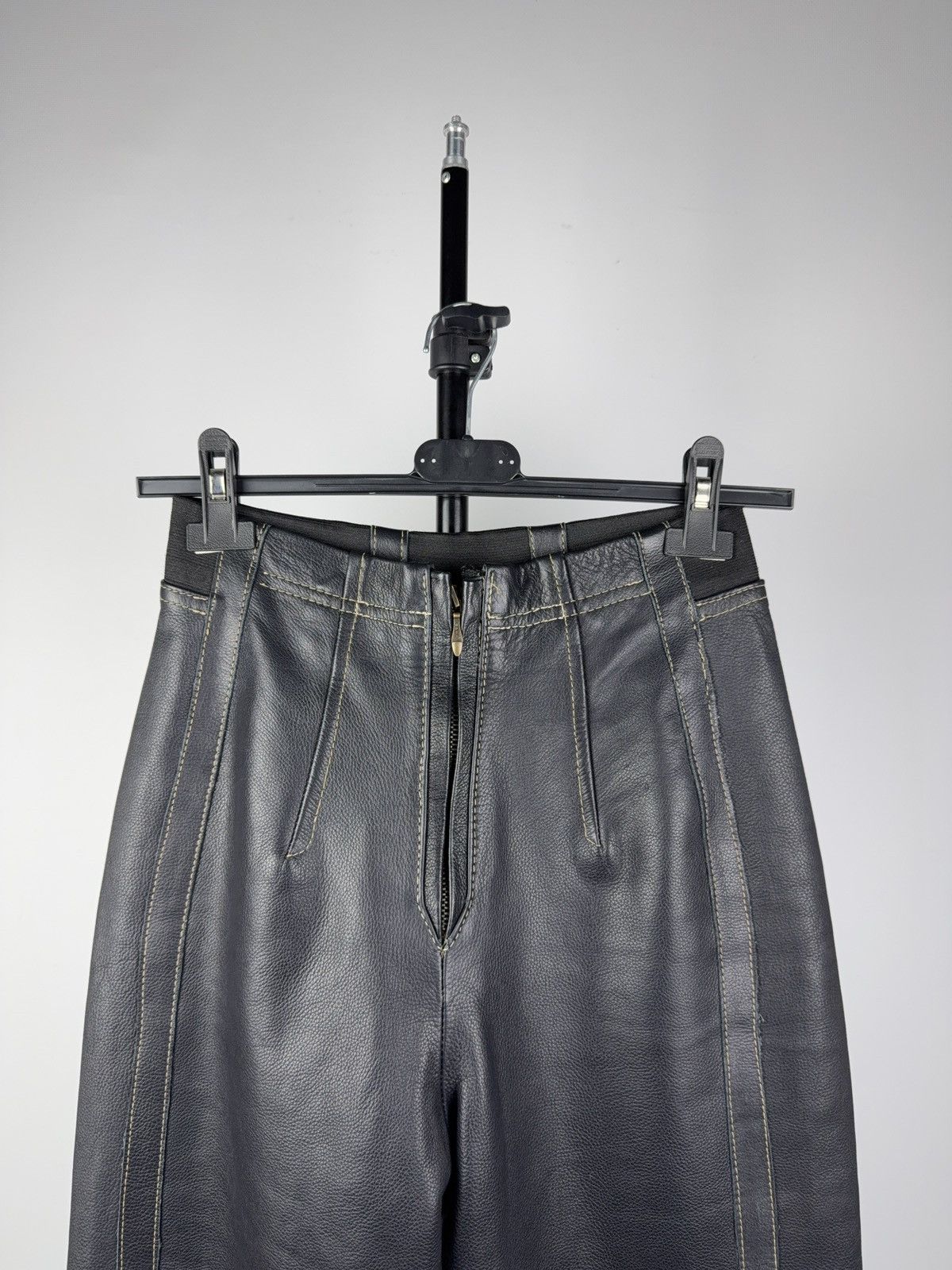 Designer × Japanese Brand × Leather Designer Leather Japanese style Zino & Judy pants S Size 27" / US 4 / IT 40 - 2 Thumbnail