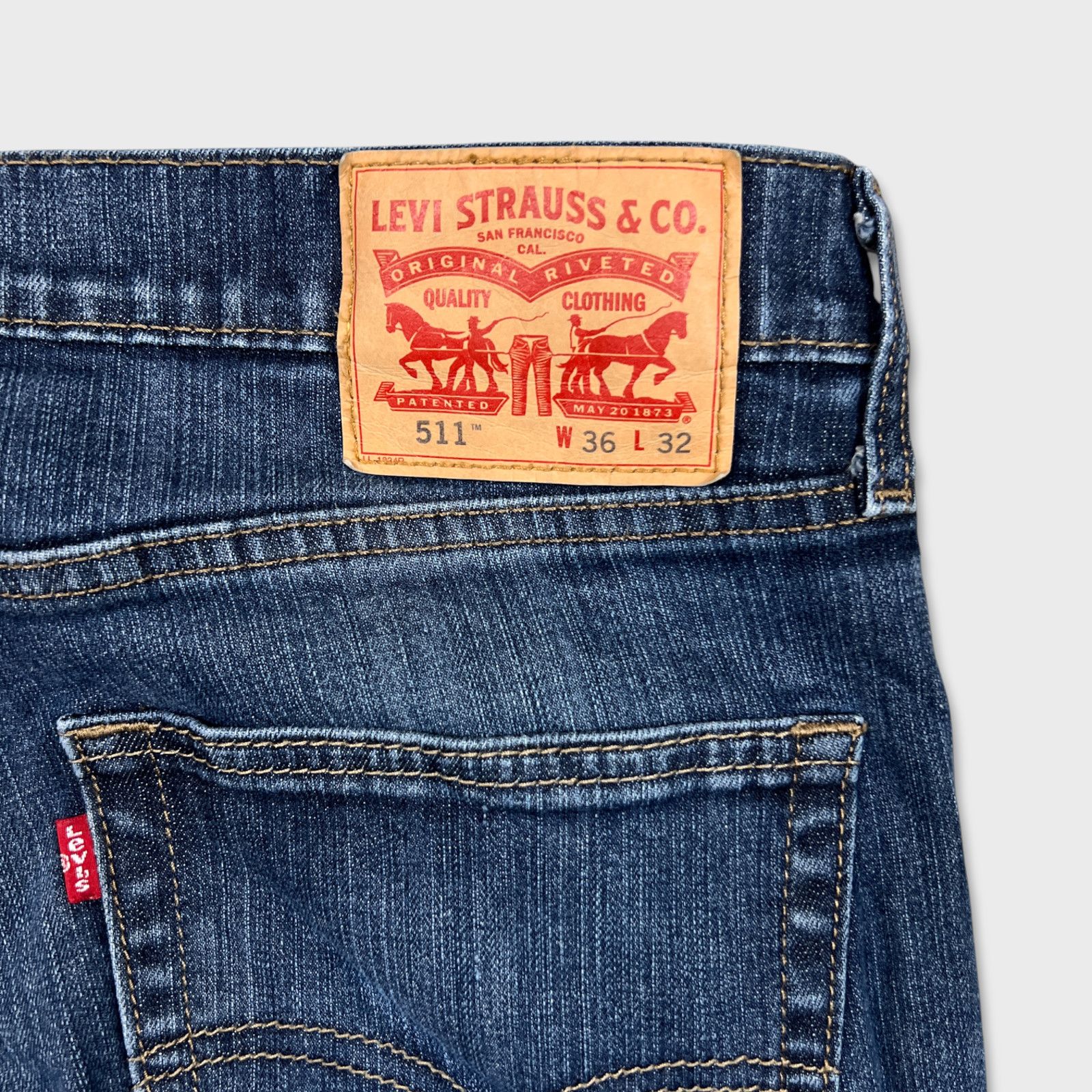 Levi's × Vintage Levi's 511 Jeans Mens 36x32 Slim Fit Mid Rise Denim Pants Size US 36 / EU 52 - 7 Thumbnail