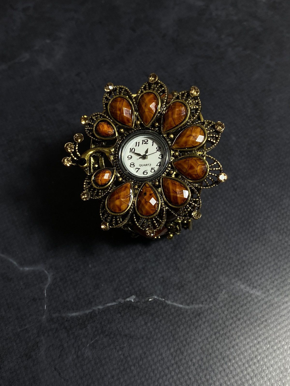 Japanese Brand Vintage Statement Bracelet Watch - Unique Jewelry Piece Size ONE SIZE - 9 Thumbnail