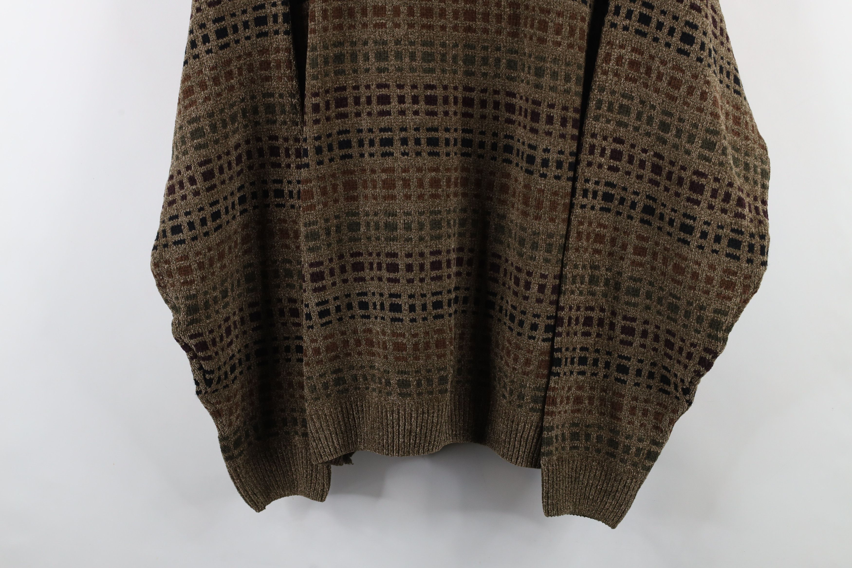 Vintage Vintage 90s Streetwear Tone Rainbow Checkered Fleece Sweater Size US XL / EU 56 / 4 - 3 Thumbnail