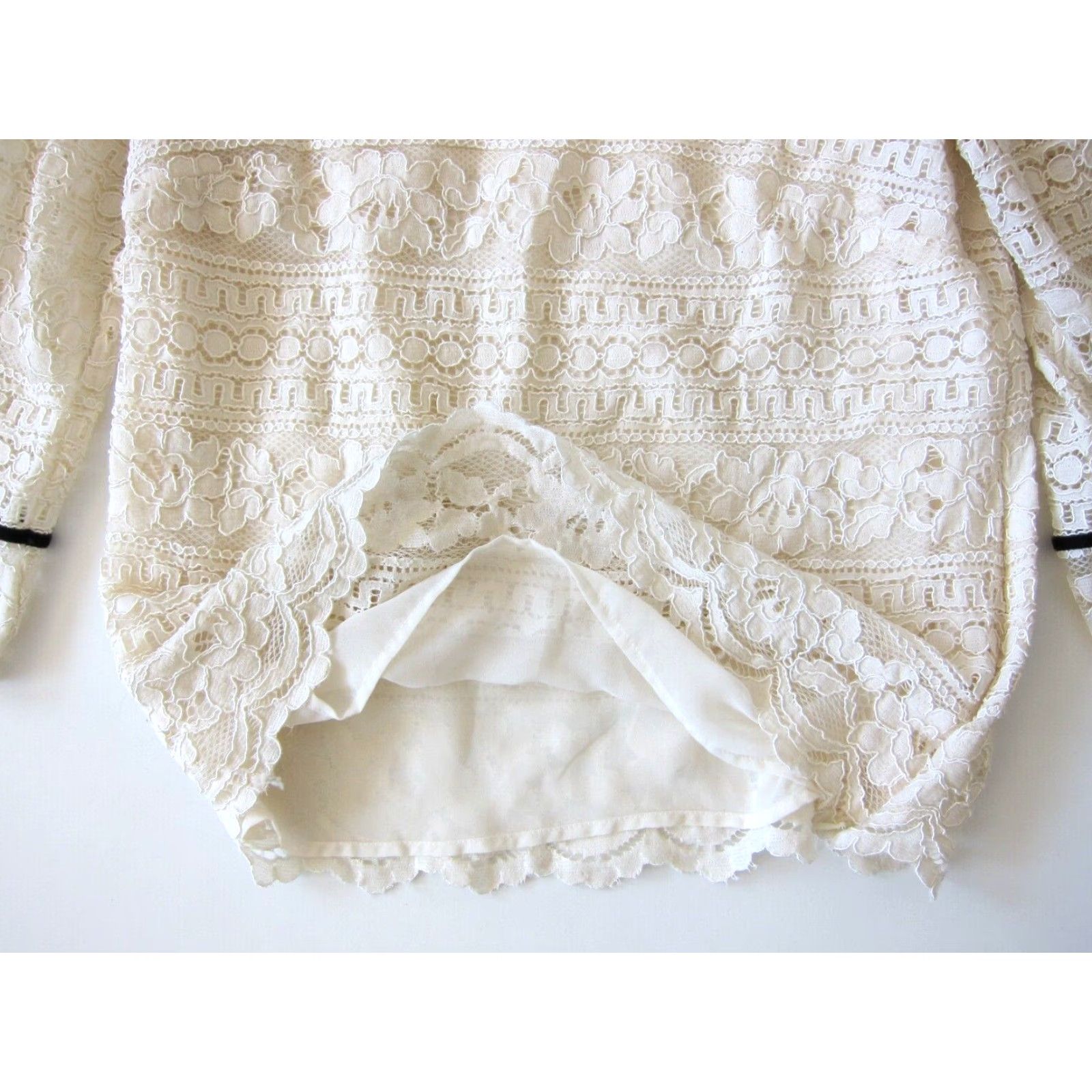 Talbots Talbots Ivory Lace Crochet Floral Black 3/4 Sleeve Tunic Blouse Small Women Peasant Style Shirt Size S / US 4 / IT 40 - 5 Thumbnail