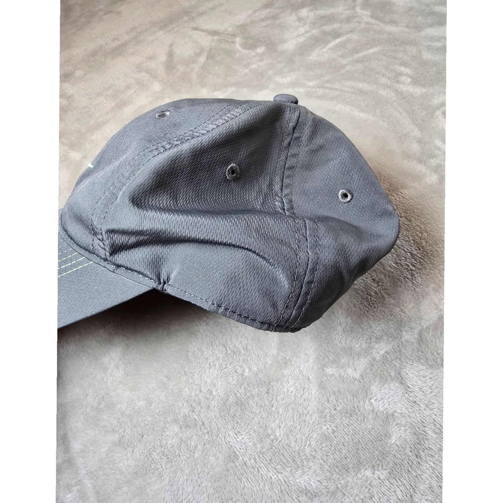 Nike Nike Golf Hat Cap Gray Swoosh Logo Lightweight Snapback Baseball Cap Mens Adjustable One Size Sportswear Casual/Casual Sport Size ONE SIZE - 5 Thumbnail