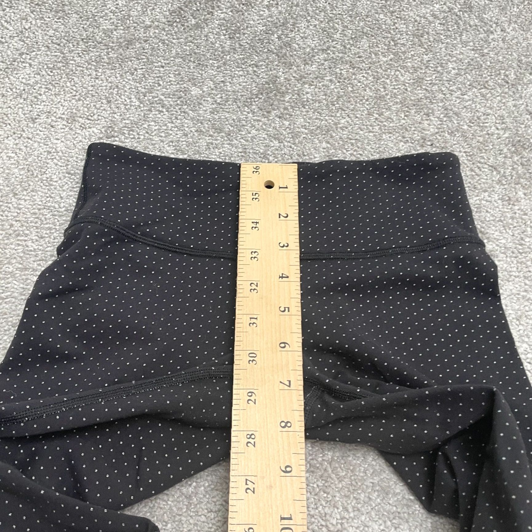 Lululemon Lululemon Compression Leggings Womens 4 Black Polka Dot Active Yoga Gym 24x30 Size 27" / US 4 / IT 40 - 7 Thumbnail