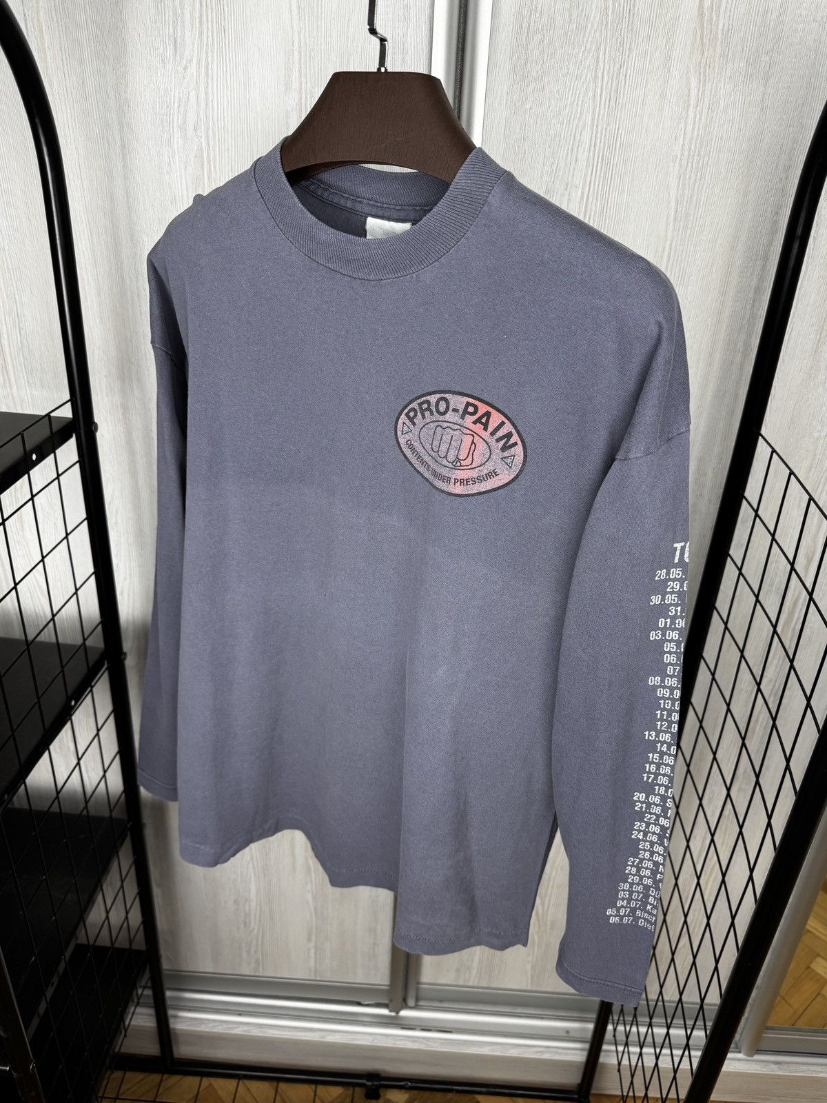 Fruit Of The Loom Vintage Pro Pain Contents Under Pressure Tour 1996 90s Tee Size US XL / EU 56 / 4 - 6 Thumbnail