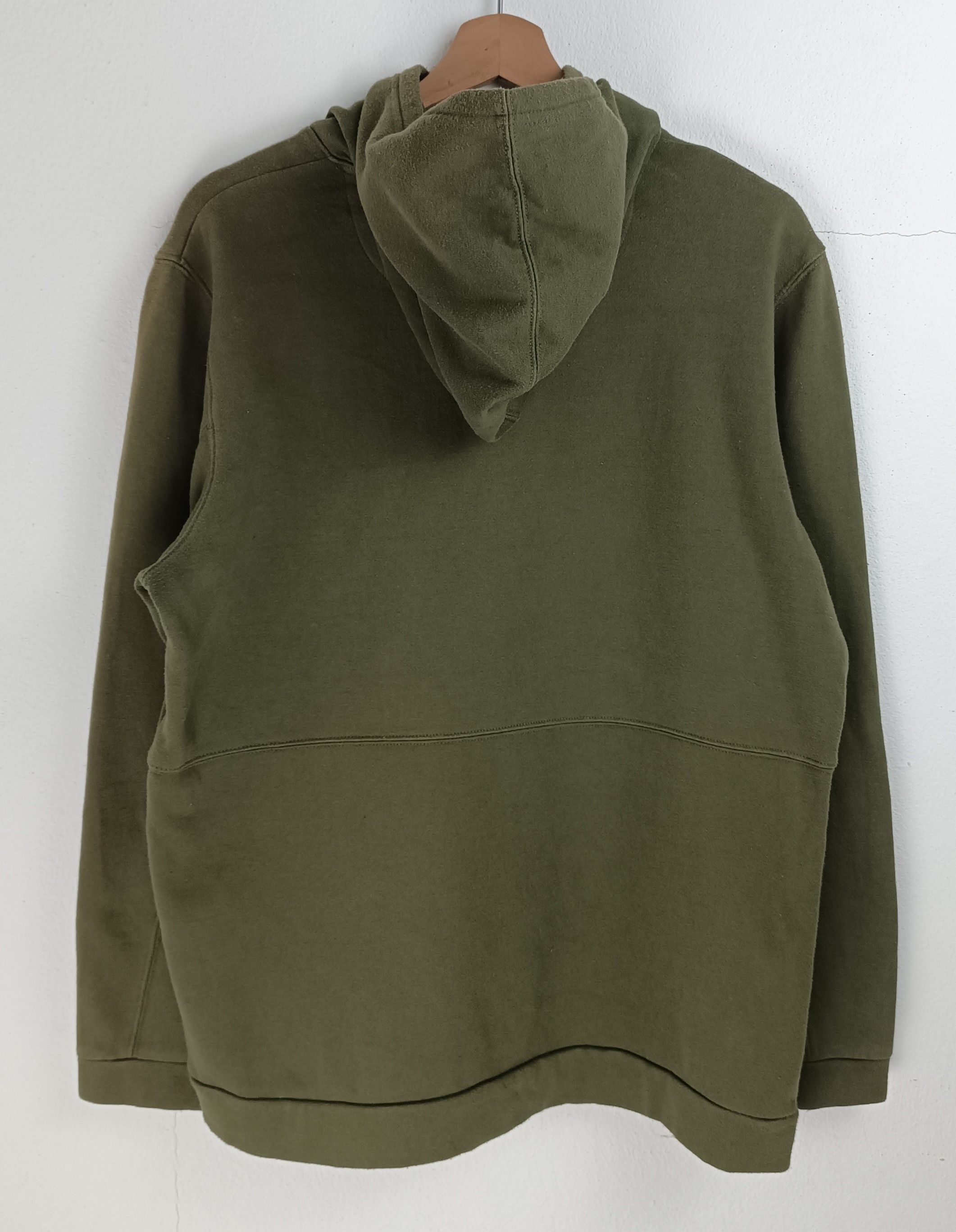 Asics VINTAGE ASICS HOODIES Y2K GORPCORE GOTH RARE Size US L / EU 52-54 / 3 - 9 Thumbnail