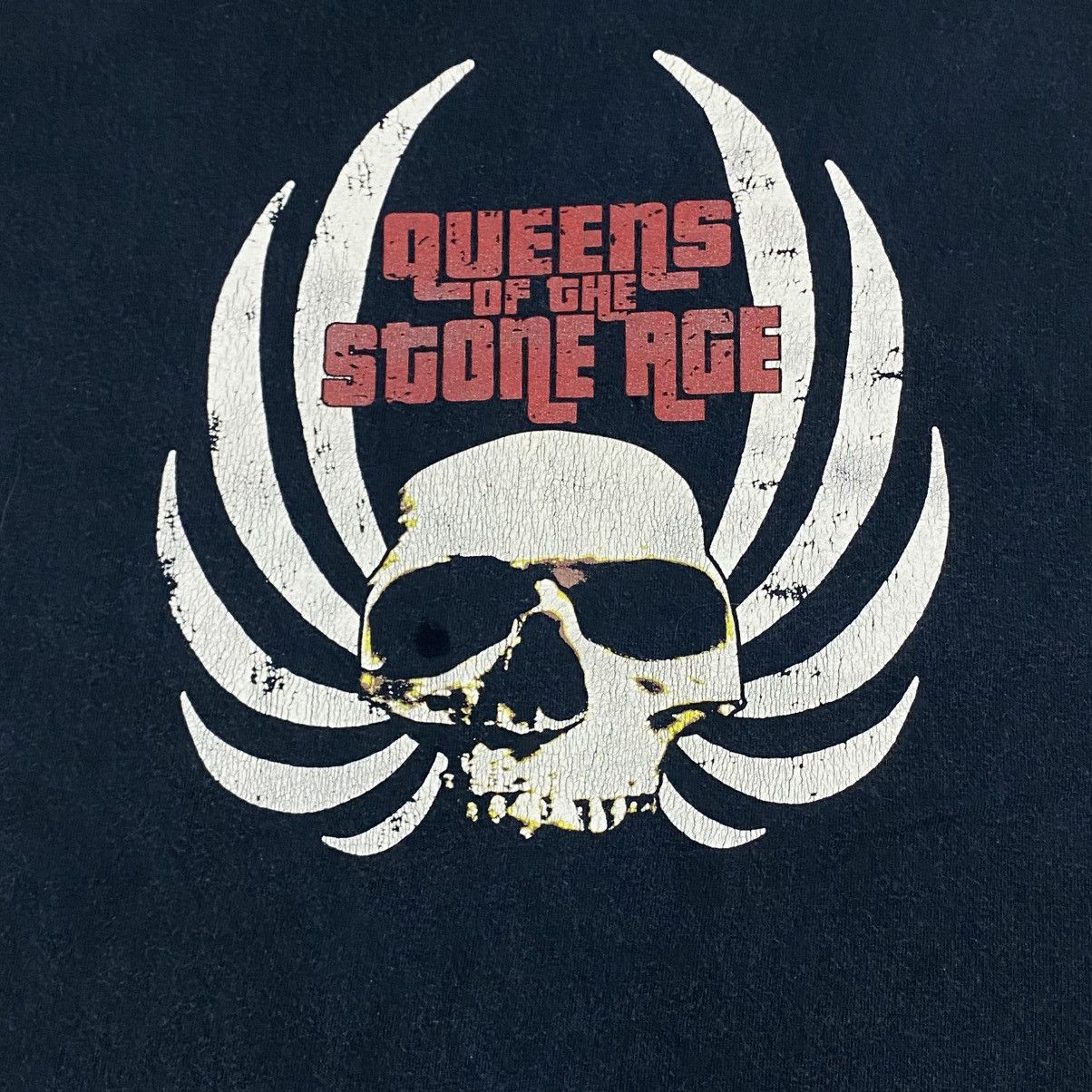 Band Tees Vintage Y2K band queens of the stone age Size US M / EU 48-50 / 2 - 2 Thumbnail