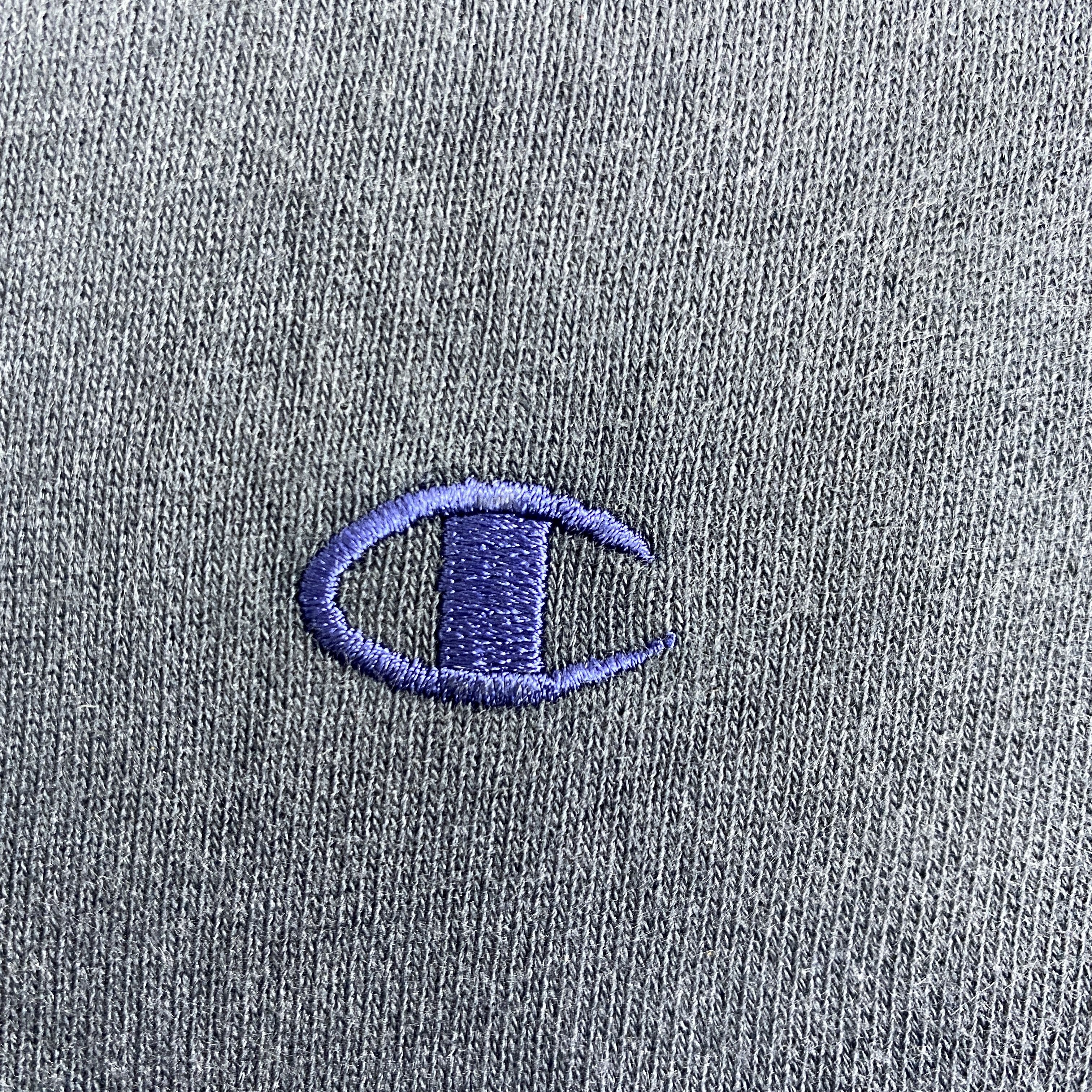 Champion vintage Champion Small Logo V-Neck Sweatshirt Faded - SW0127 Size US L / EU 52-54 / 3 - 8 Thumbnail