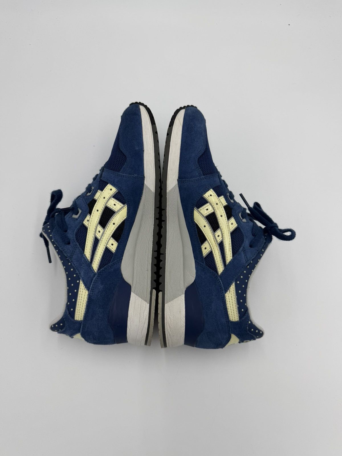 Asics Gel-Lyte III Glow in the Dark Size US 10.5 / EU 43-44 - 5 Thumbnail