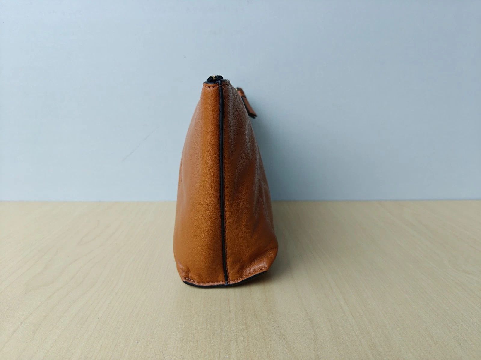 Allsaints ALLSAINTS Emile Leather Logo Pouch Bag FTP - 8202 Size ONE SIZE - 3 Thumbnail