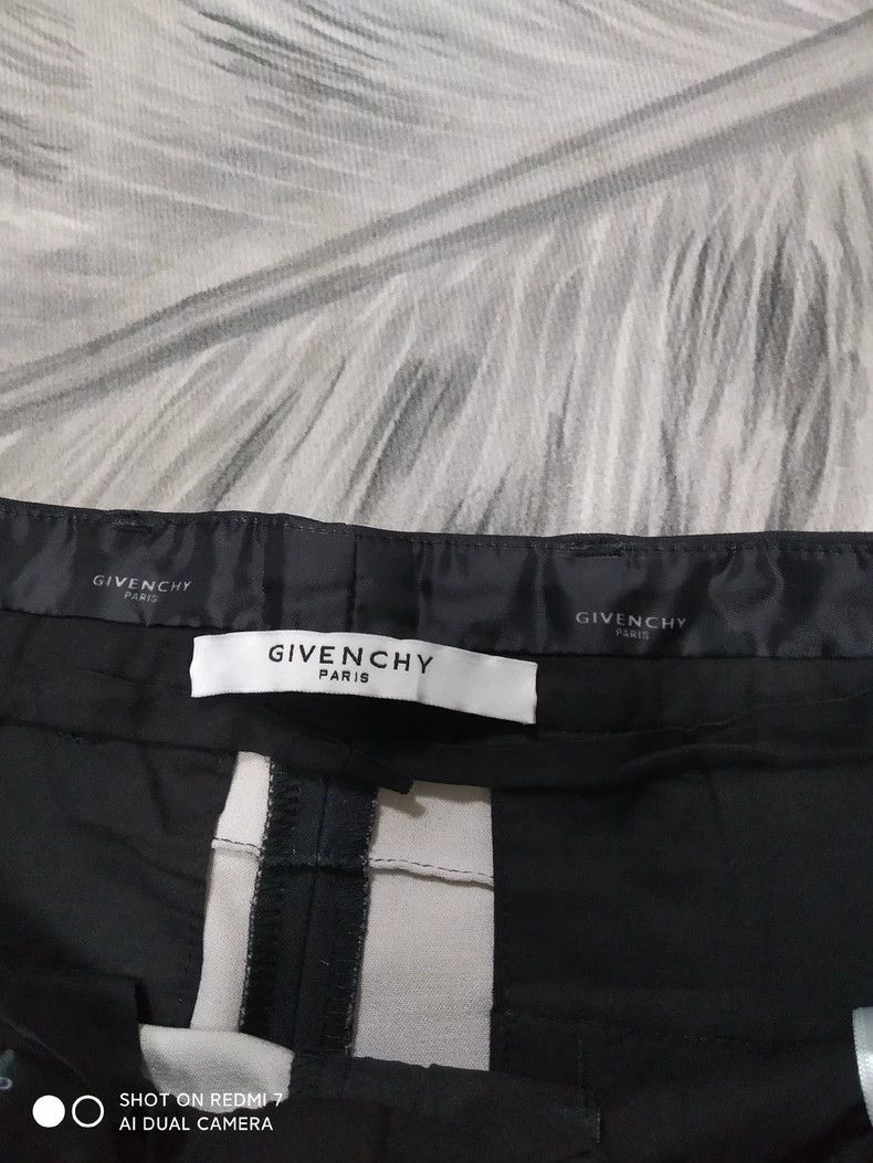 Givenchy Givenchy Summer Men's Black Classic Figure Print Casual Sh Size US 29 - 5 Thumbnail