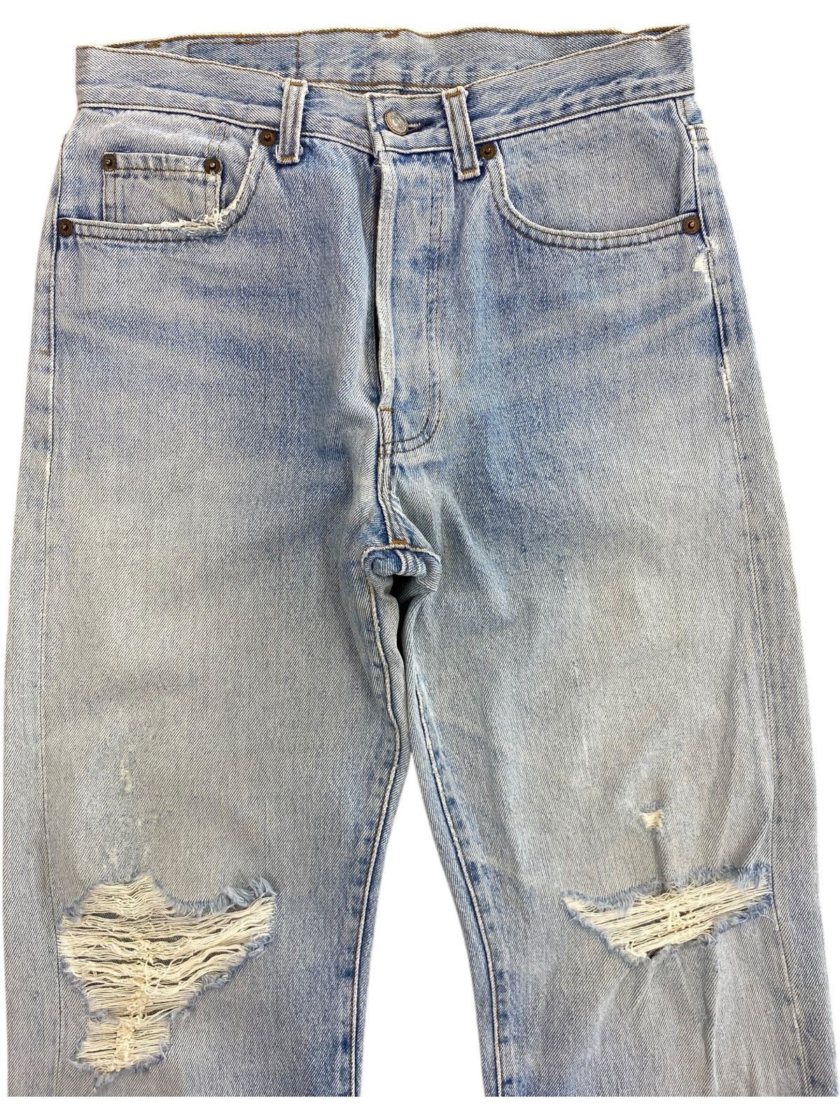 Levi's Levi’s Faded Wash Distress Style Jeans Size US 28 / EU 44 - 2 Thumbnail