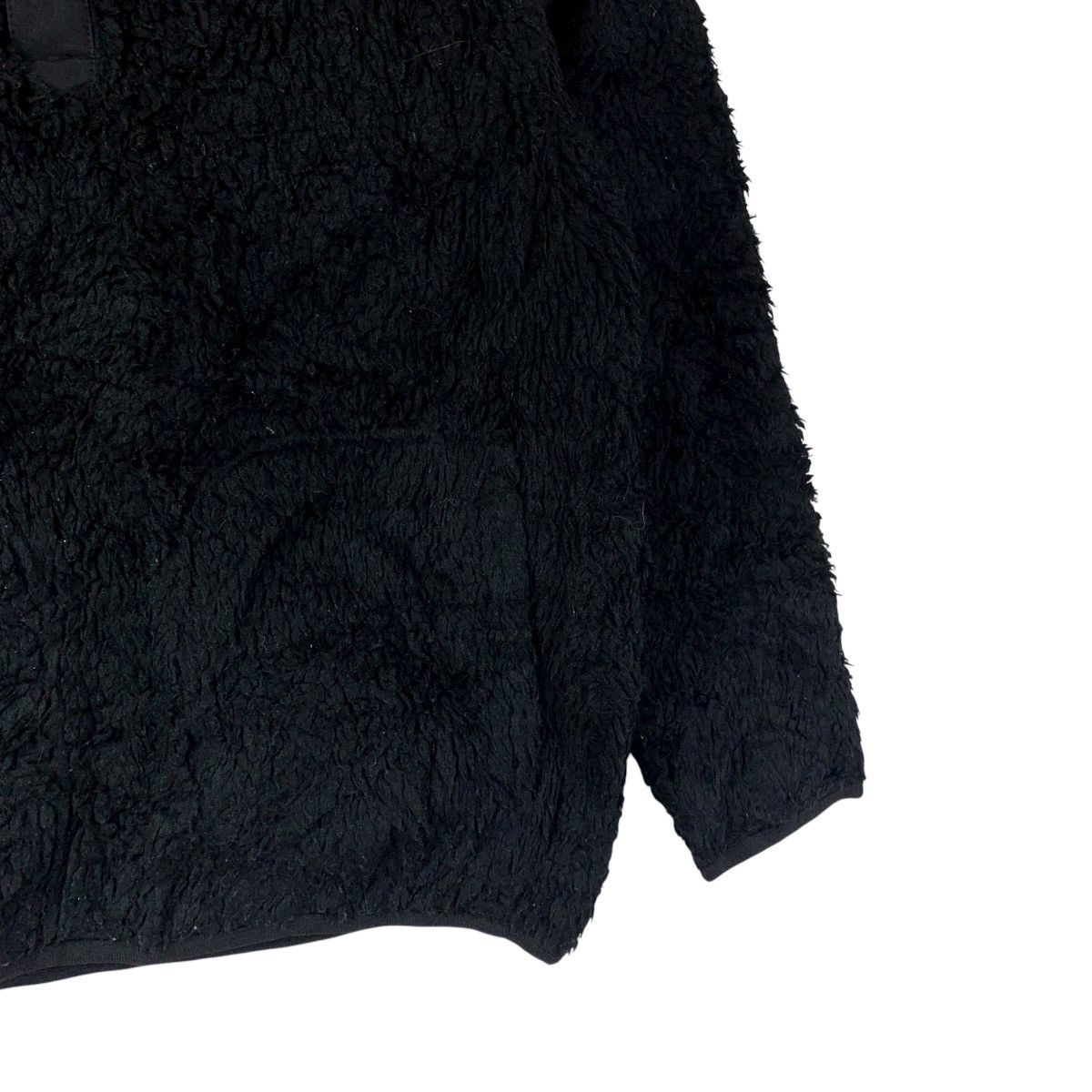 Uniqlo × White Mountaineering Uniqlo x White Mountaineering Black Fleece Pullover Size US S / EU 44-46 / 1 - 5 Thumbnail