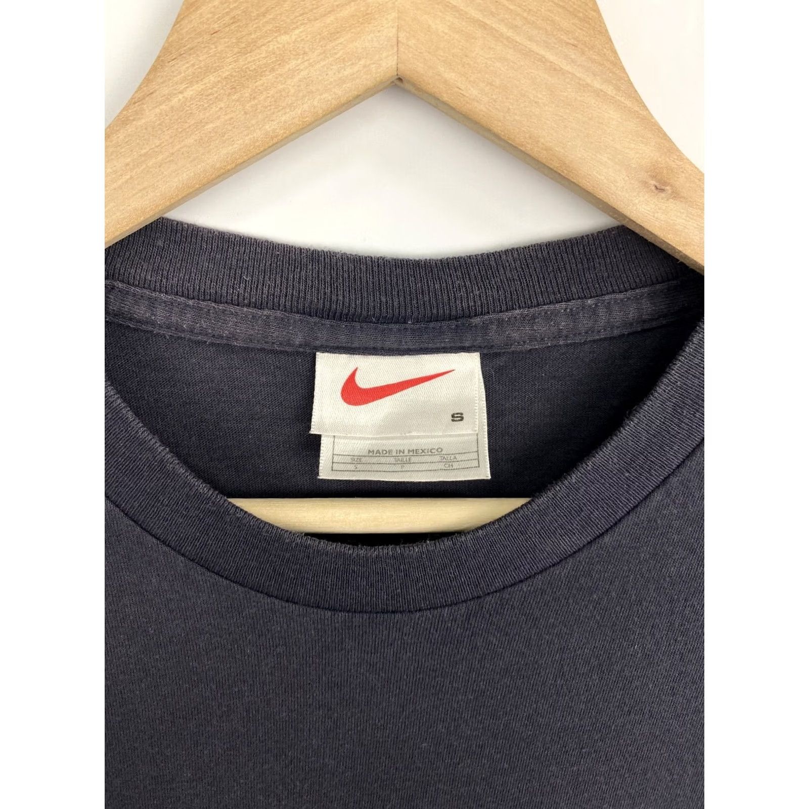 Nike VINTAGE Nike T-Shirt Men S Gray 90s Rare Retro Hype Y2K - Shirt - Mens Size US S / EU 44-46 / 1 - 5 Thumbnail