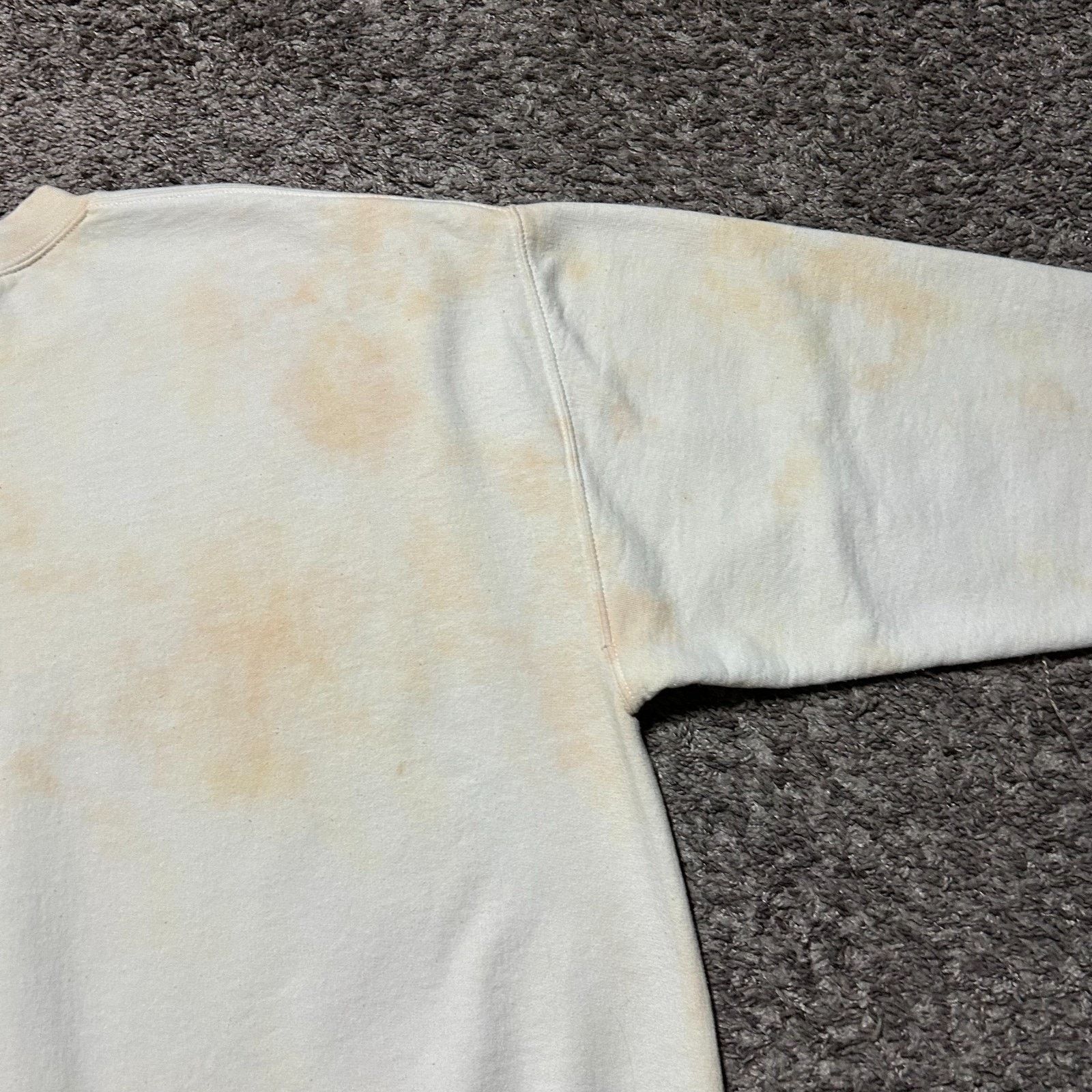 Vintage Vintage Thrashed Crewneck Sweatshirt Plain White 90s y2k Size US L / EU 52-54 / 3 - 9 Thumbnail