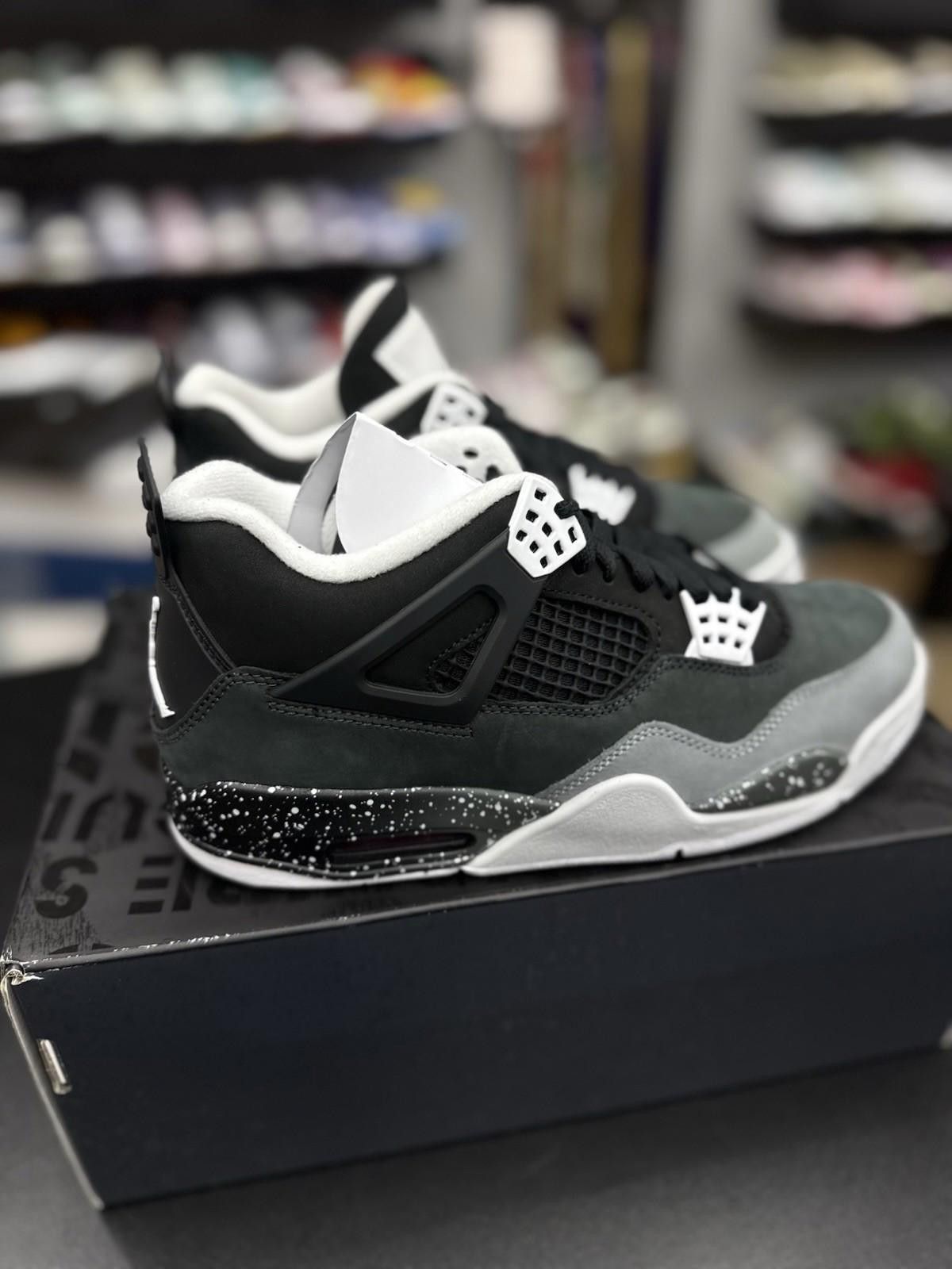 Jordan Brand Air Jordan 4 Retro 'Fear' 2024 FQ8138-002 Ship Now Size 8.5 Size US 8.5 / EU 41-42 - 4 Thumbnail