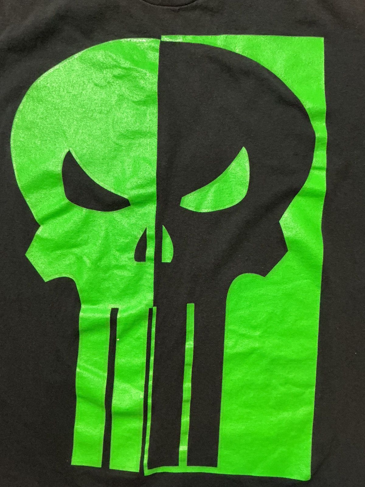 Marvel Comics Marvel Comics Mad Engine The Punisher Skull Graphic T-Shirt Size US M / EU 48-50 / 2 - 5 Thumbnail