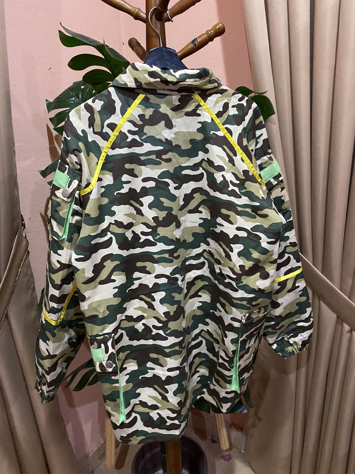 Other Camouflage Utility Jacket with Neon Accents Unique Outerwear Size US M / EU 48-50 / 2 - 9 Thumbnail