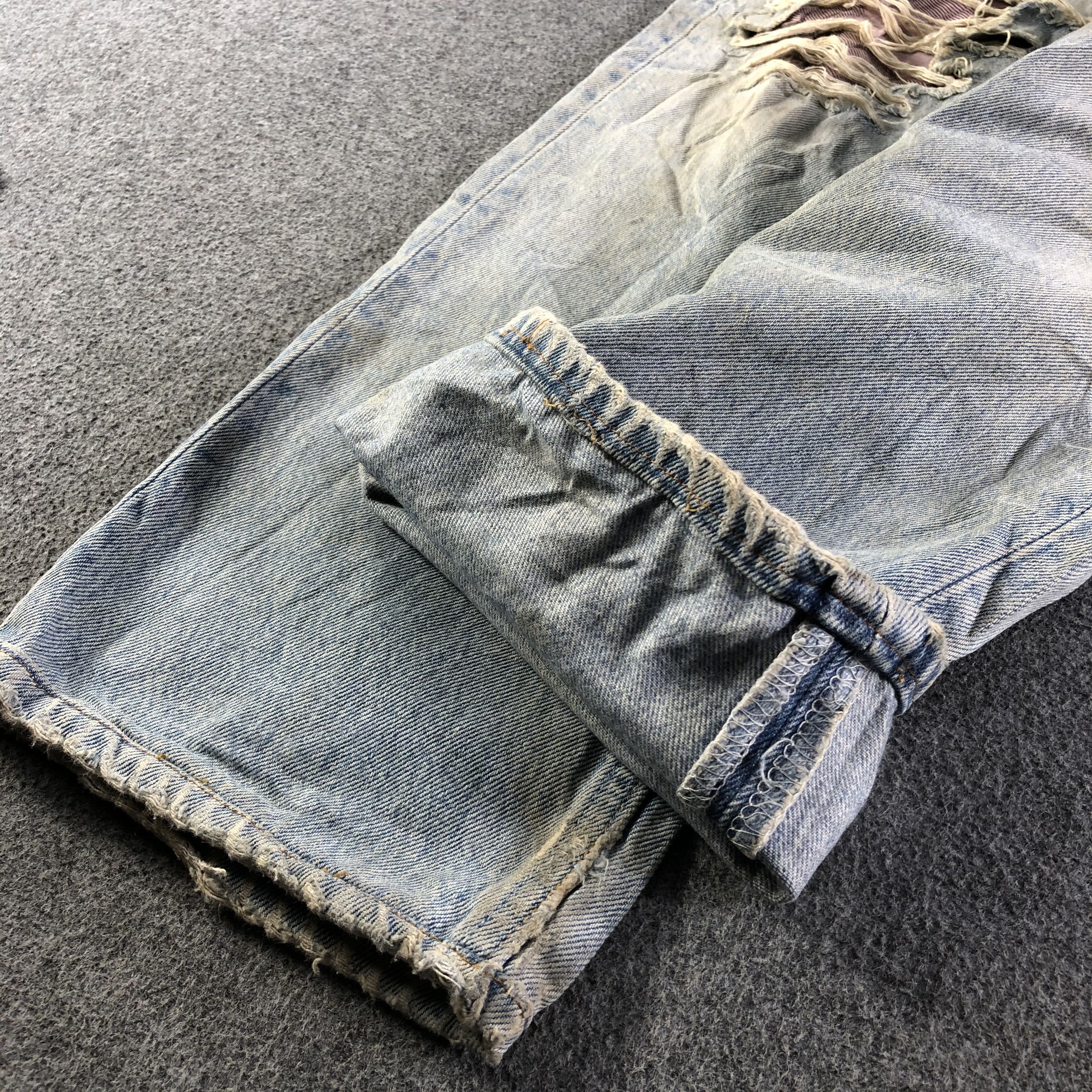Vintage Vintage Distress Jeans-J4549 Size US 31 - 6 Thumbnail