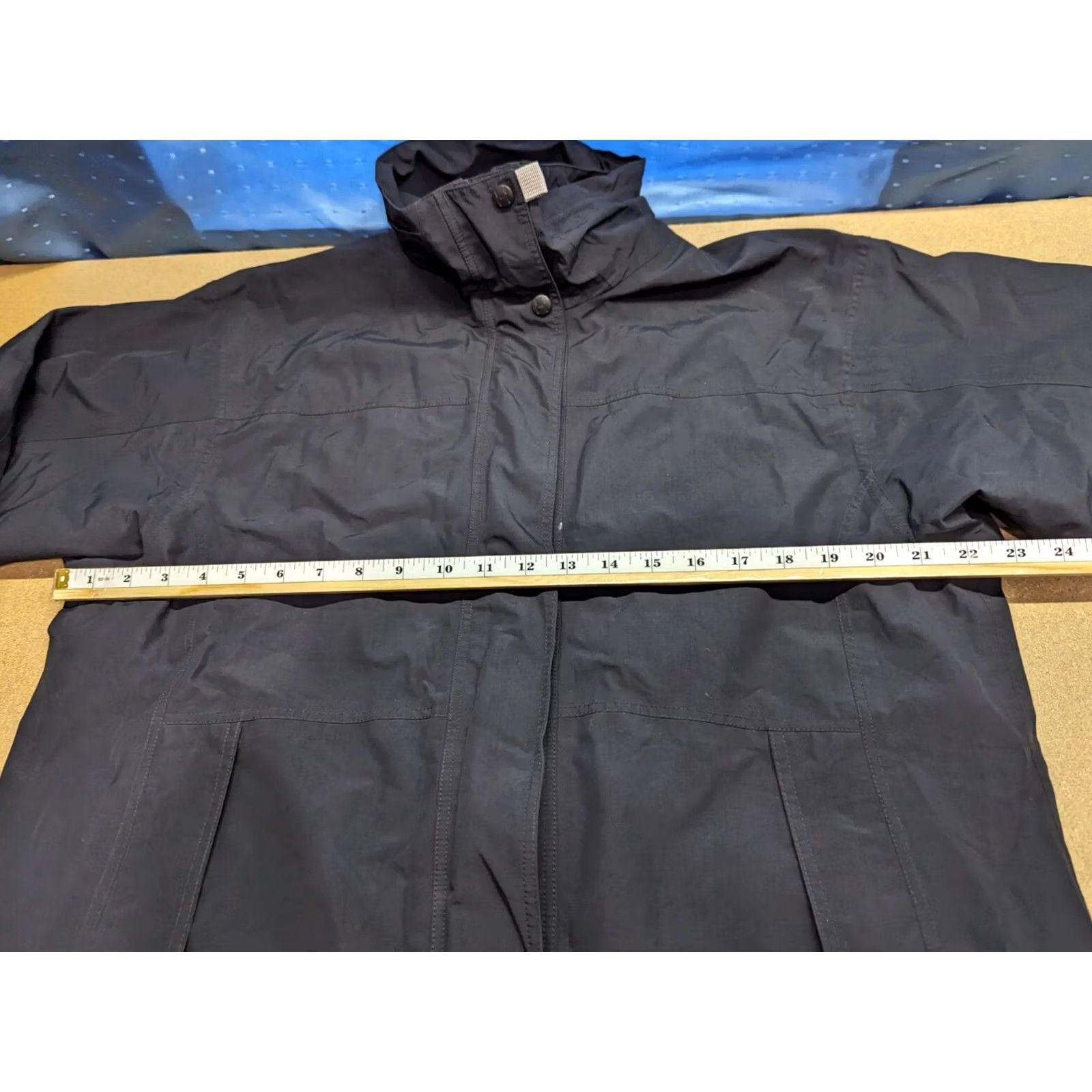 Vintage Haglöfs Womens Gore-Tex Jacket Size 42 Black Full Zip Outdoor Mountain Ski Trekk Shirt Hoodie Womens 42 Black Hooded Water Resistant Quick Dry Size M / US 6-8 / IT 42-44 - 3 Thumbnail