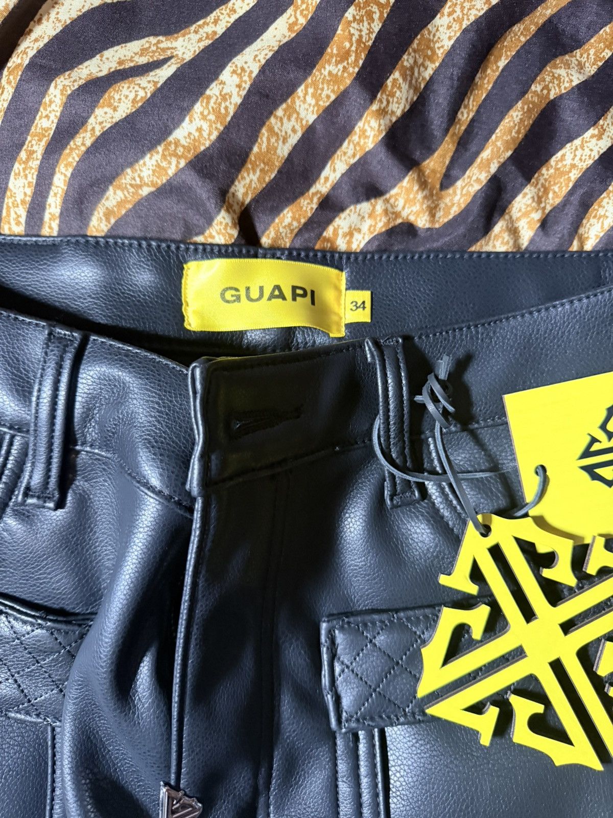 GUAPI GUAPI - OBSIDIAN BLACK CARGO LEATHER STACKED Size US 34 / EU 50 - 1 Thumbnail