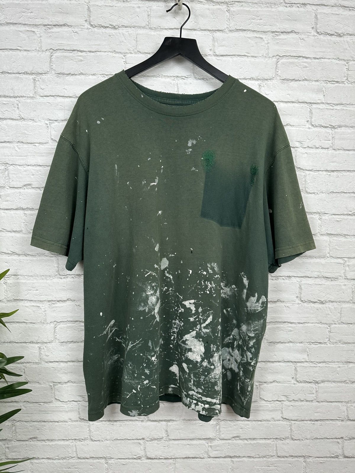 Carhartt (2XL) SICK PAINT THRASHED Carhartt Ghost Pocket Tee Size US XXL / EU 58 / 5 - 1 Thumbnail