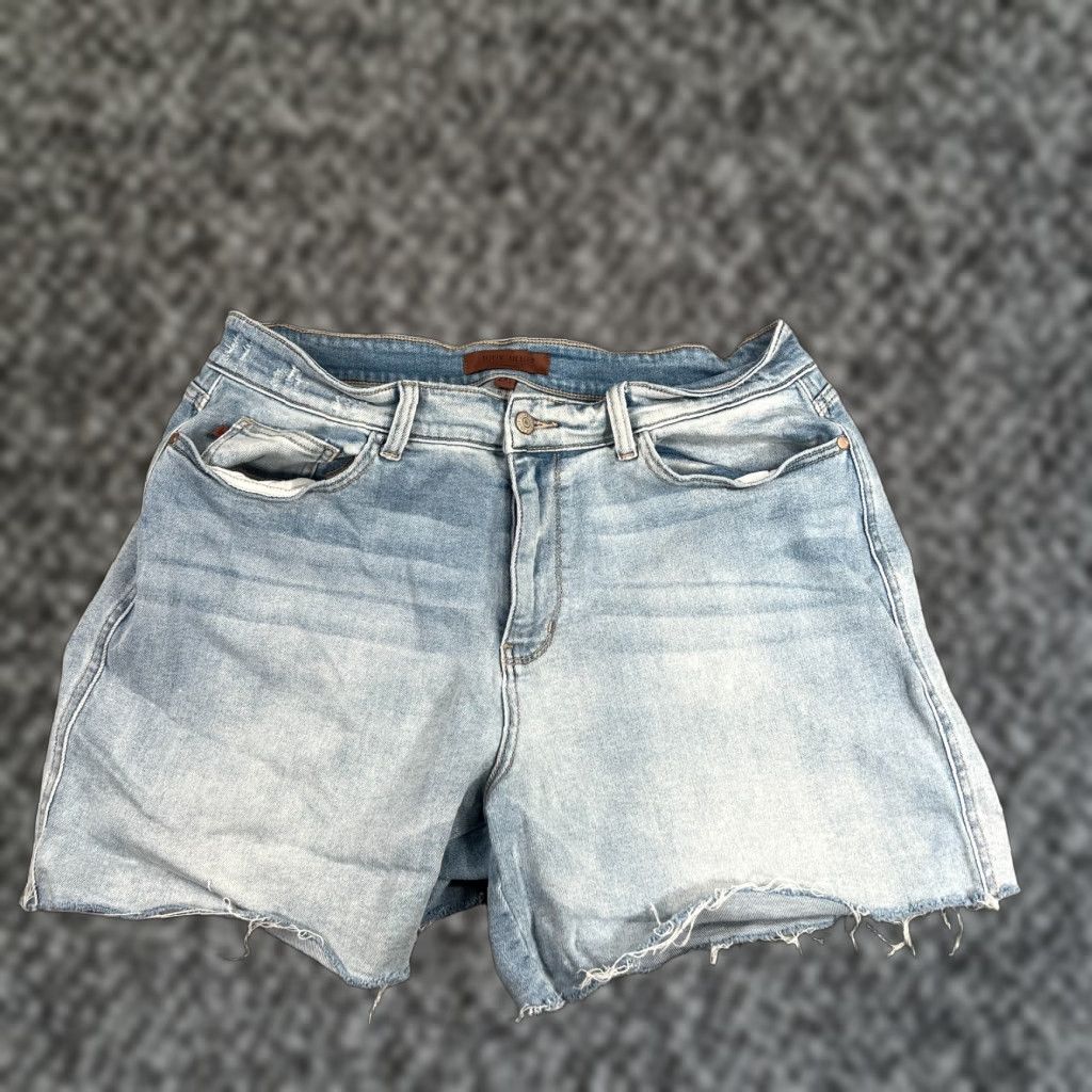 Denime JUDY BLUE Denim Cut-Off Shorts Women’s 2XL Blue Distressed Stretch JB15207LT Size 40" / US 18 - 1 Thumbnail