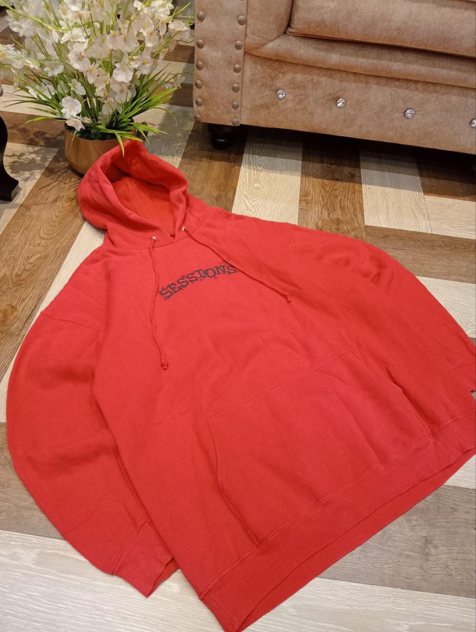 Sessions VINTAGE SESSIONS SKATEBOARDS OVERSIZED HOODIE - SIZE L - RED Size US L / EU 52-54 / 3 - 2 Thumbnail