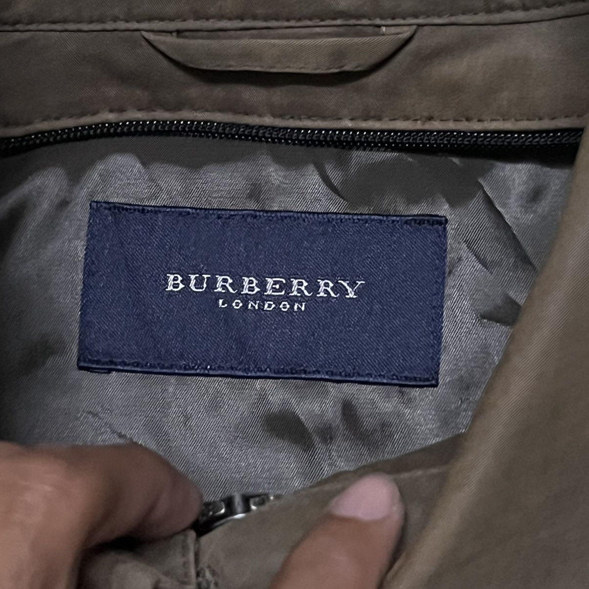 Burberry Burberry Small Logo Jacket Size US L / EU 52-54 / 3 - 7 Thumbnail