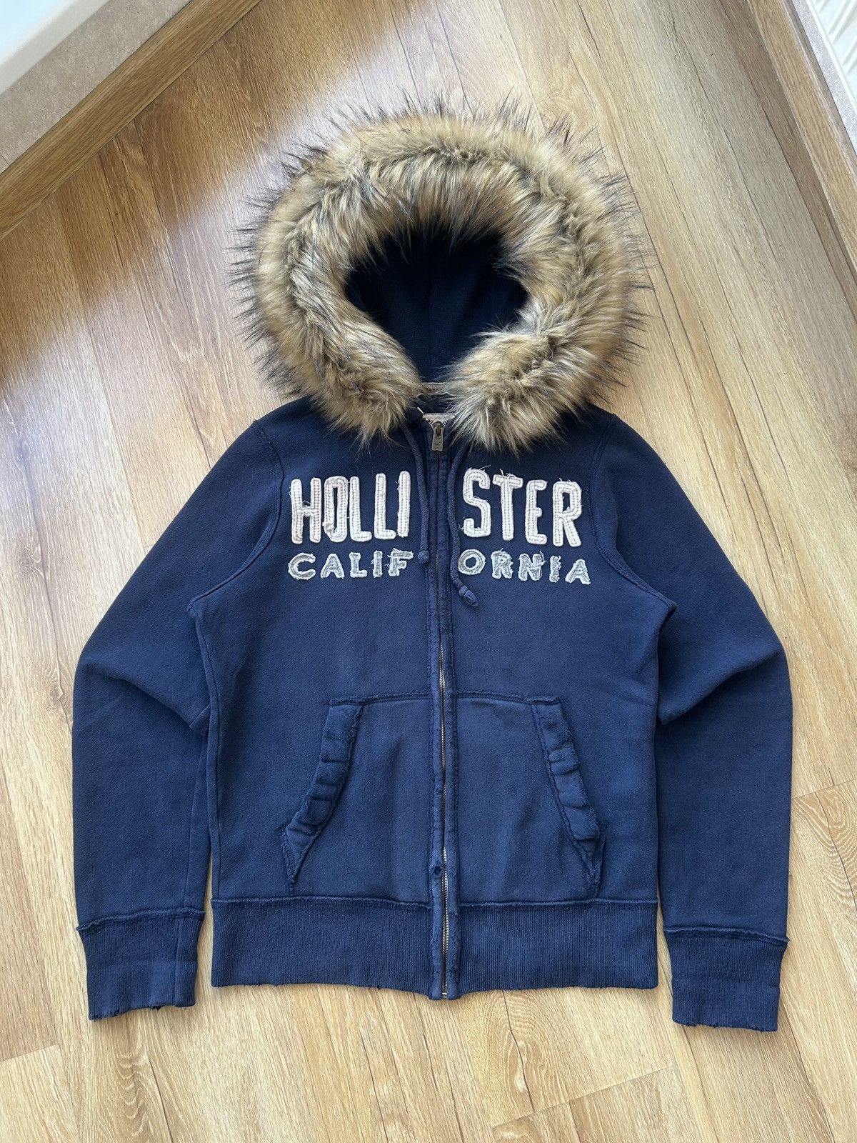 Hollister Y2K HOLLISTER FUR ZIP HOODIE | Grailed