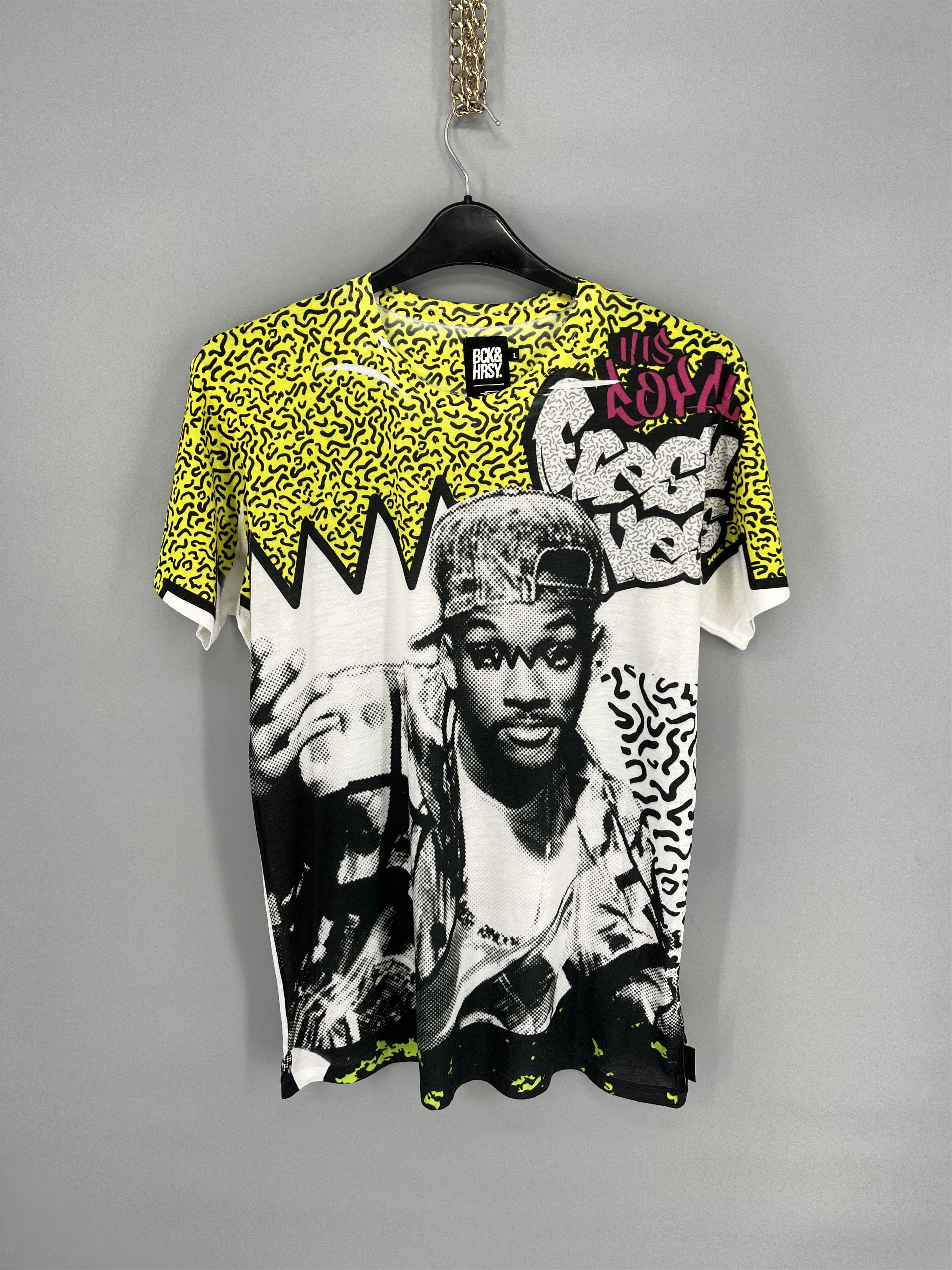 Other Vintage Y2K Art Tshirt Rap Tee Band tee Streetwear Style Size US M / EU 48-50 / 2 - 1 Thumbnail