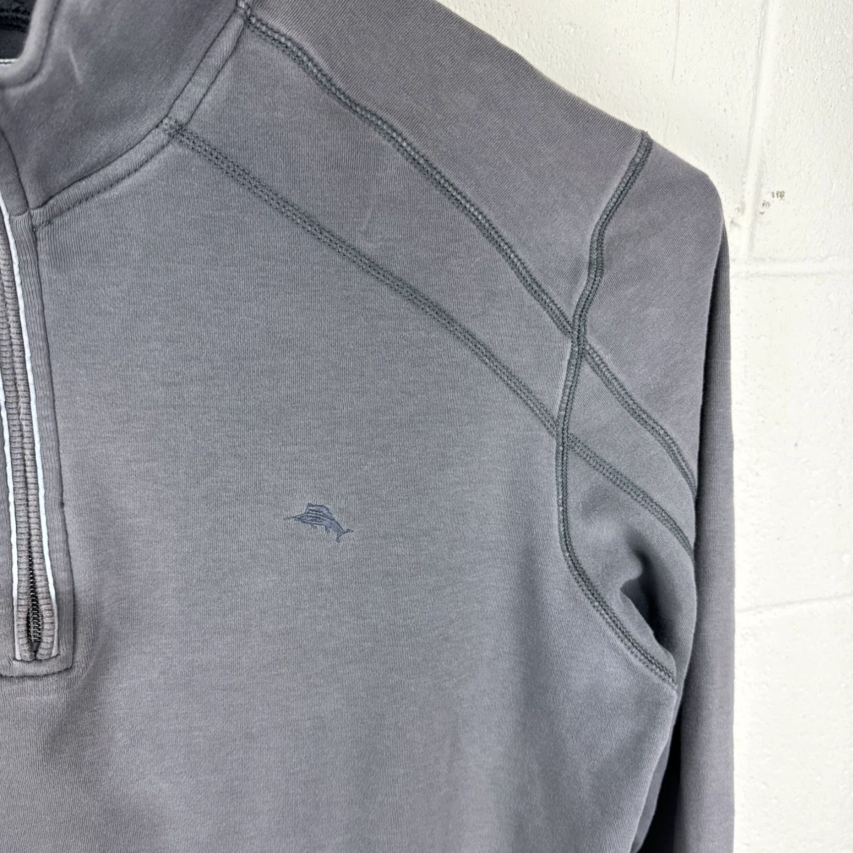 Tommy Bahama Tommy Bahama Sweater Mens XL Gray Solid 1/4 Zip Pullover Island Pima Cotton Knit Mock Neck Long Sleeve Embroidered Logo 90s Classic Outdoor Size US XL / EU 56 / 4 - 6 Thumbnail