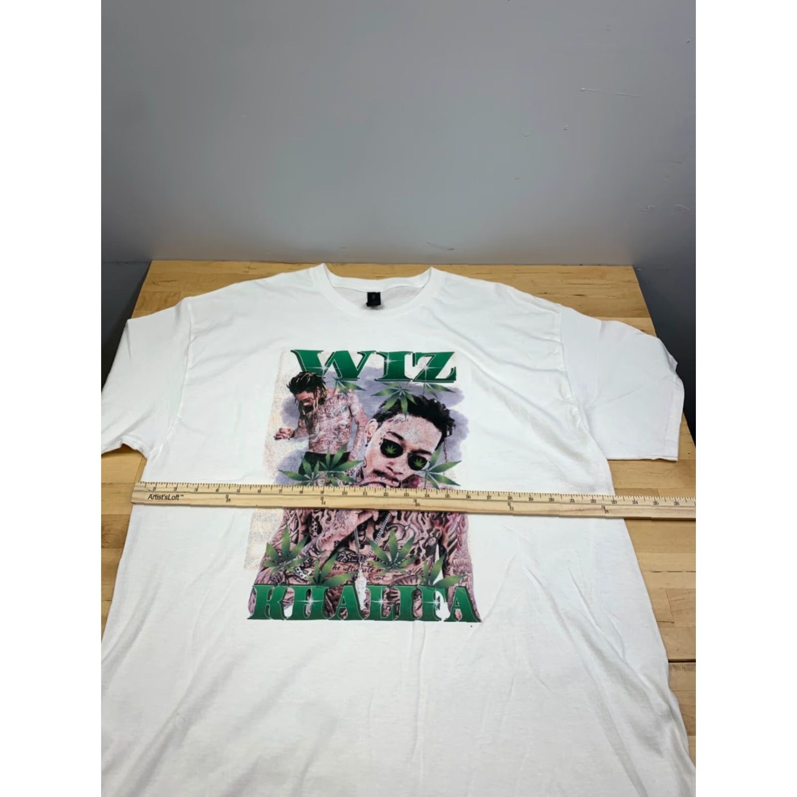 Gildan Wiz Khalifa Shirt Mens XL White Hip Hop Vintage Style Rap T-Shirt Size US XL / EU 56 / 4 - 5 Thumbnail