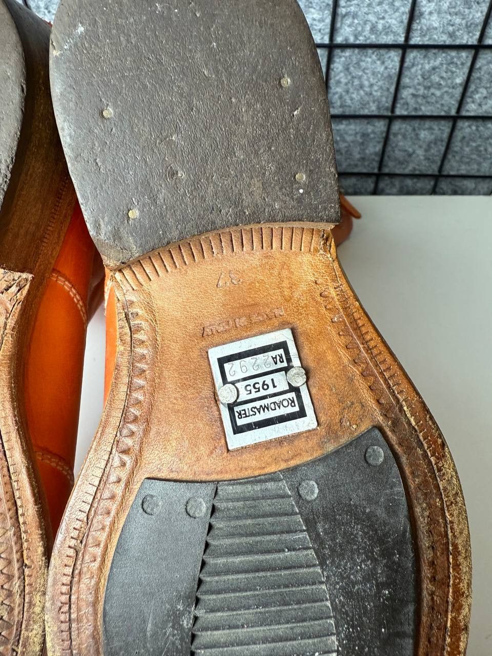 Belstaff Belstaff Roadmaster 1955 Orange Leather Rear Mid-Calf Boots Size US 7 / IT 37 - 5 Thumbnail