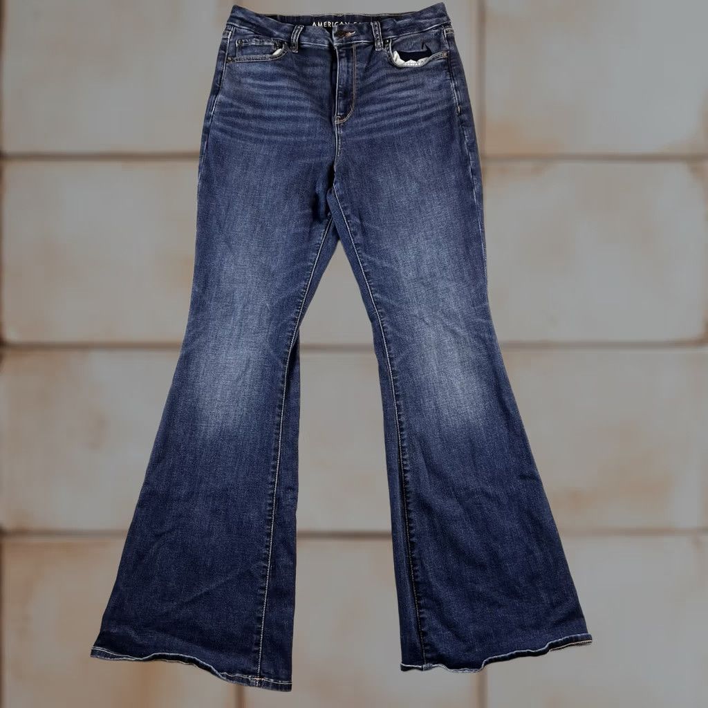 American Eagle Outfitters American Eagle Outfitters Jeans Women Flared 8 Regular Blue Denim High Rise 31in Inseam Size 30" / US 8 / IT 44 - 1 Thumbnail