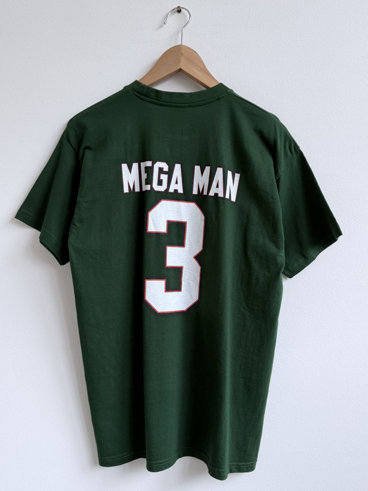 Vintage Vintage 00s Mega Man Video Game T-Shirt Tee Size US M / EU 48-50 / 2 - 3 Thumbnail