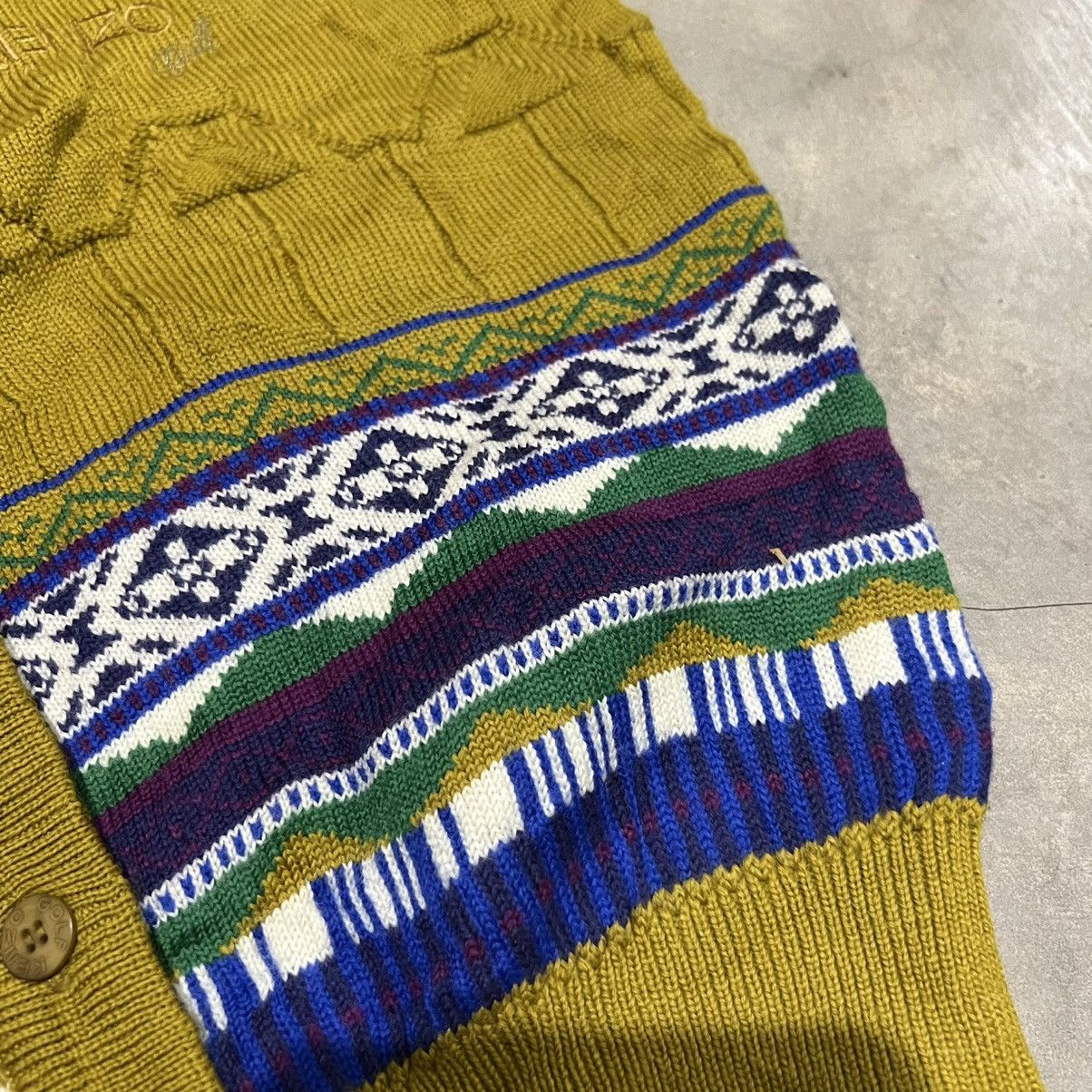 Kenzo 1990s Kenzo Golf Navajo Vest Wool Knit Size M / US 6-8 / IT 42-44 - 4 Thumbnail