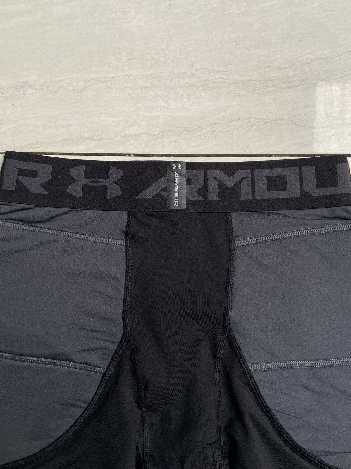 Under Armour Under Armour Heatgear Shorts Size US 26 / EU 42 - 6 Thumbnail