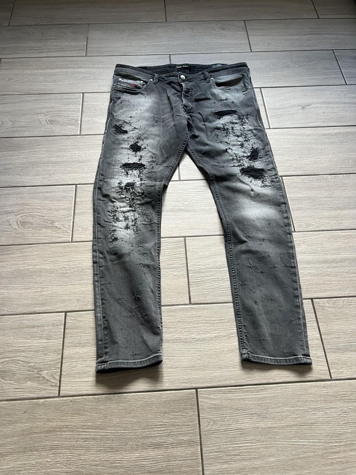 Diesel TRASHED🔥DIESEL GRAY SWEATPANT Y2K DENIM PANTS METAL LOGO Size US 36 / EU 52 - 6 Thumbnail