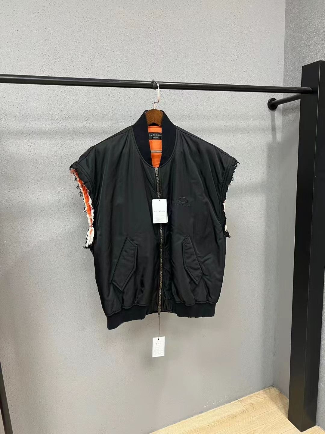 Balenciaga Balenciaga Oversized Vest Flight Suit Size US S / EU 44-46 / 1 - 1 Thumbnail