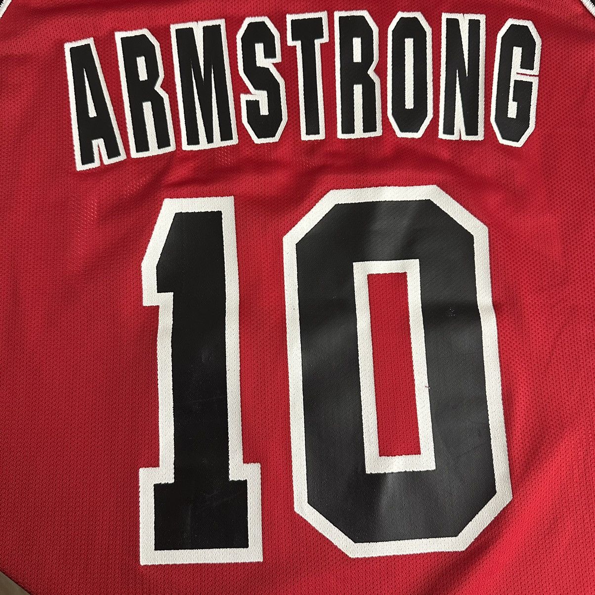 Champion × NBA × Vintage 90s NBA Champion Jersey Chicago Bulls BJ Armstrong 44/L Size US L / EU 52-54 / 3 - 7 Thumbnail
