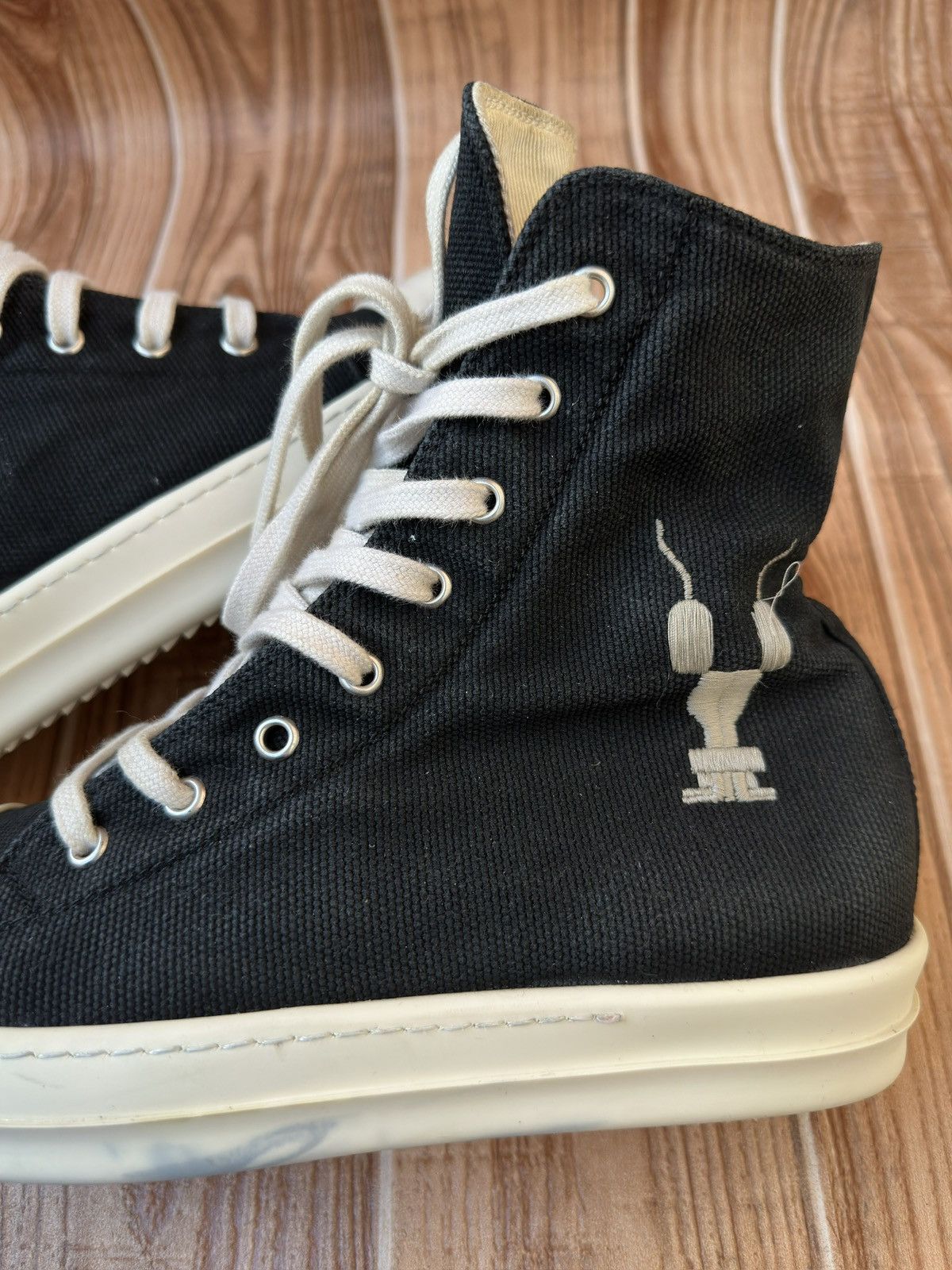 Rick Owens Rick Owens DRKSHDW Canvas Ramones Embroidered Logo Hightops Size US 7.5 / EU 40-41 - 7 Thumbnail