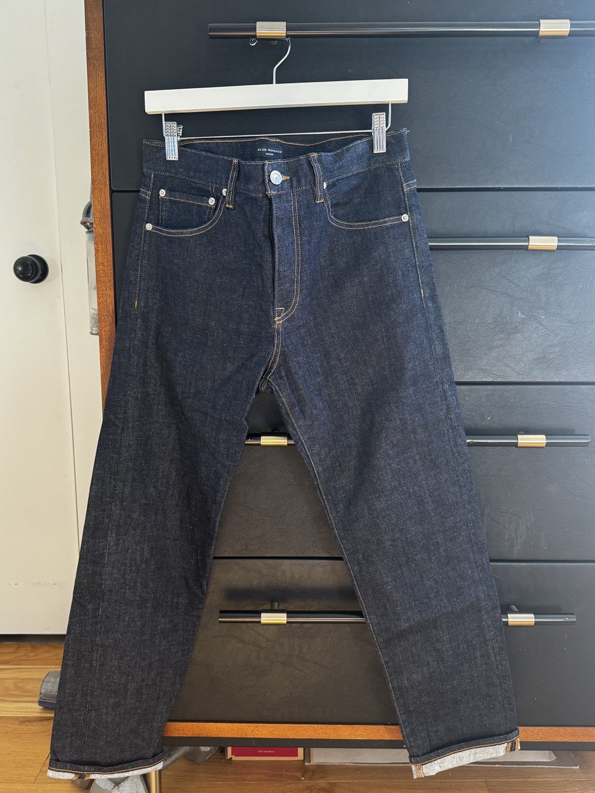 Club Monaco Cropped Fit Denim Size US 29 - 1 Thumbnail