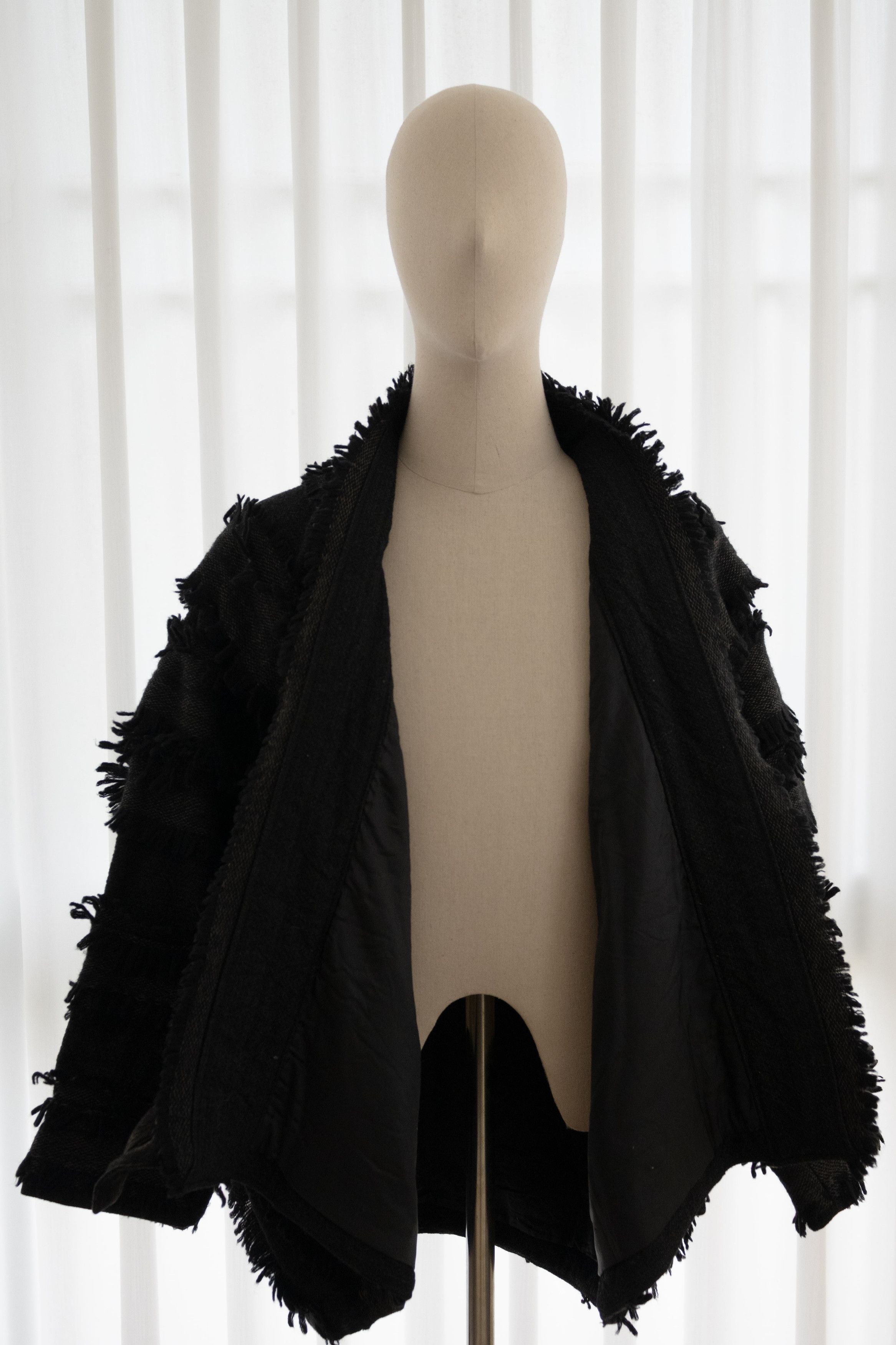 Issey Miyake AW1985 Issey Miyake Wool Fringe Cocoon Jacket Size ONE SIZE - 7 Thumbnail