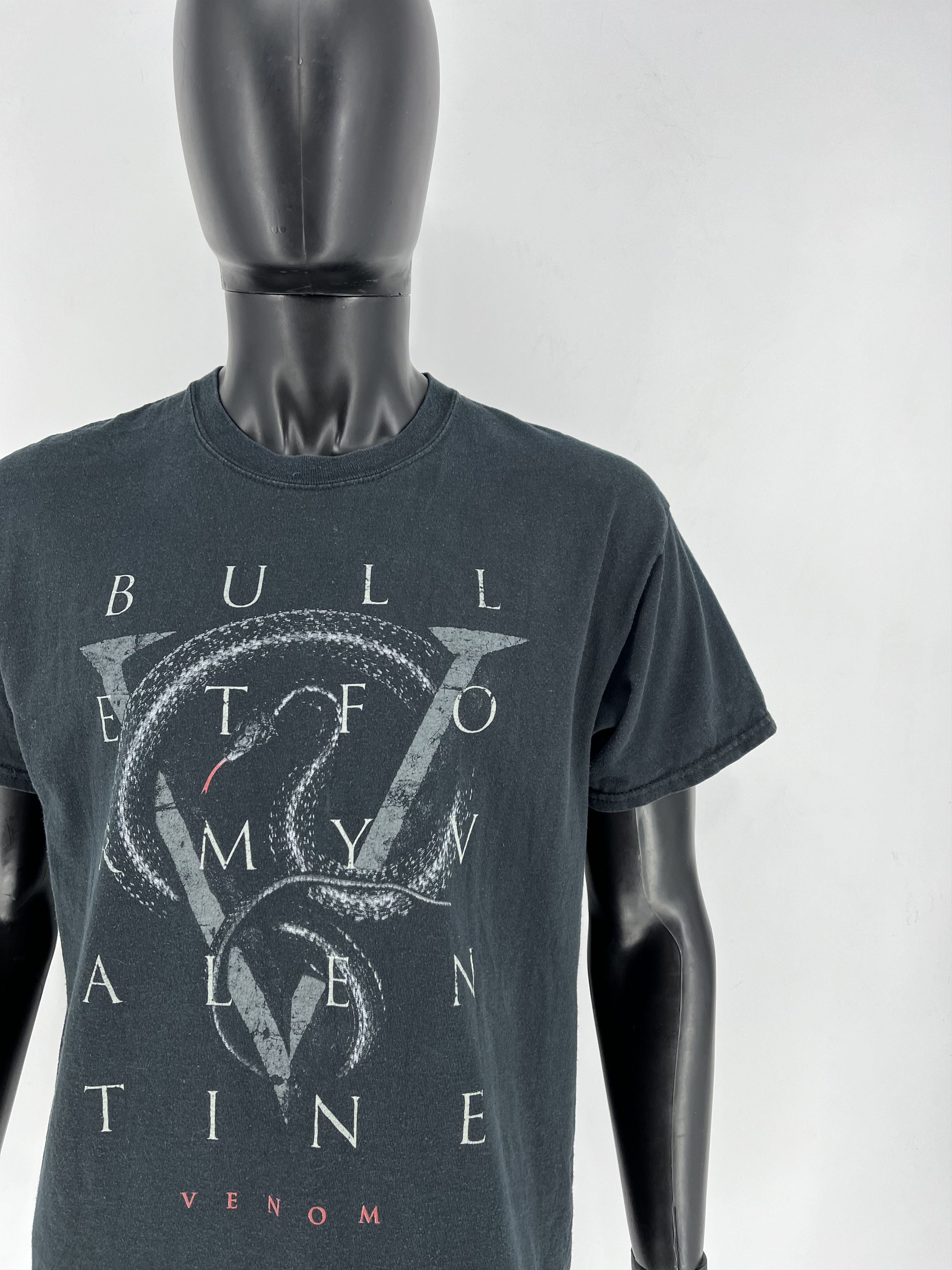 Band Tees × Vintage Vintage Y2K Bullet For My Valentine Tour Tee Band Rock Shirt Size US L / EU 52-54 / 3 - 7 Thumbnail