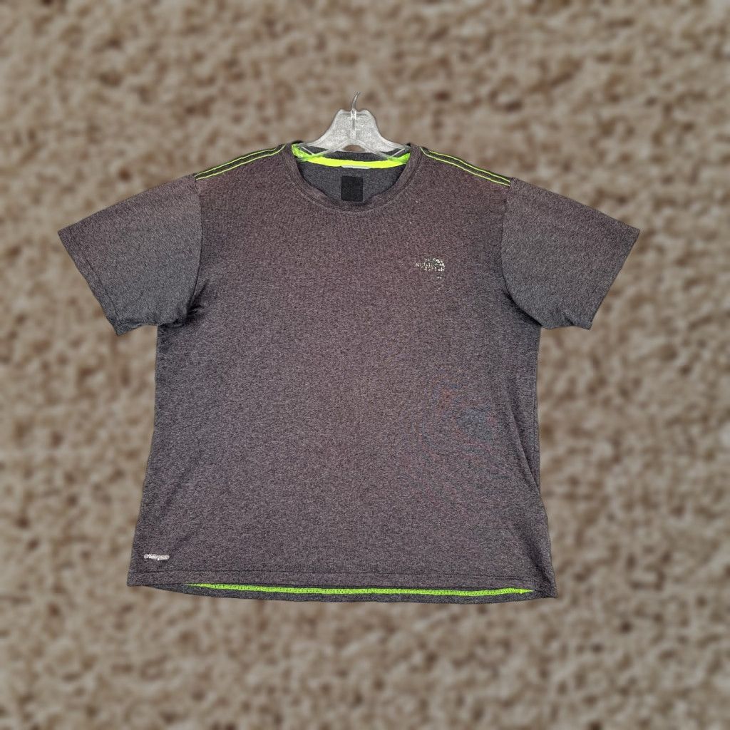 The North Face The North Face Shirt Men Medium Gray Short Sleeve Crew Polyester Vaporwick READ Size US M / EU 48-50 / 2 - 1 Thumbnail